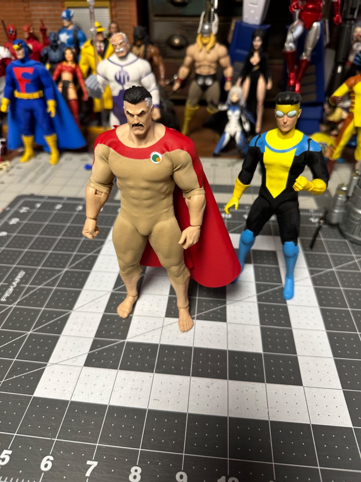 Adam toys 1/12 c o p omniman suit only