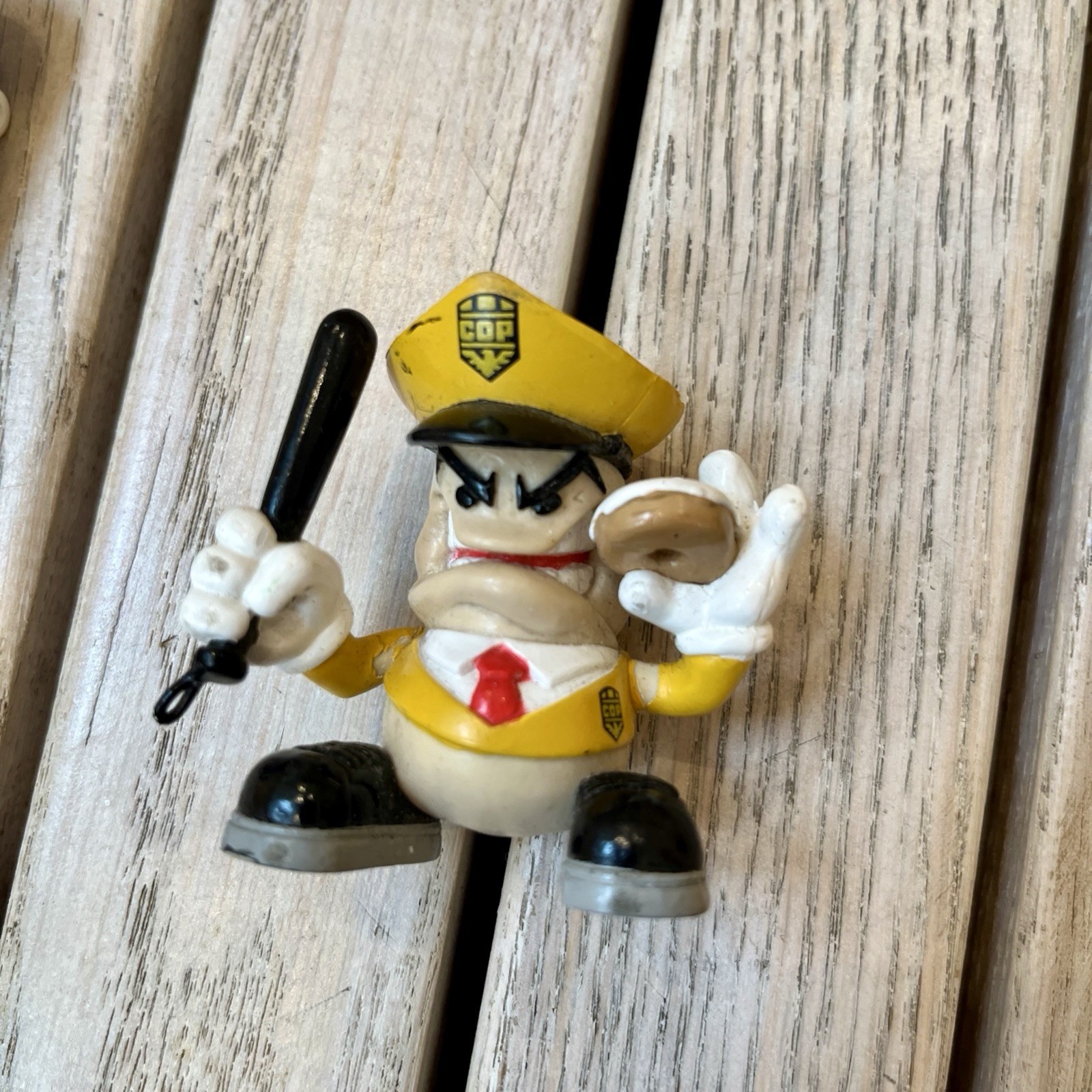 Tech Deck Barney Dude Cop Skate Boarding Figure And Skateboard