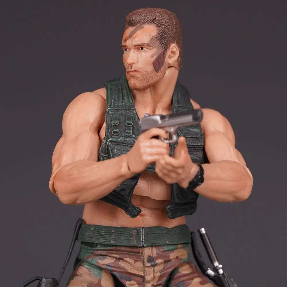 NECA Predator Jungle Extraction Dutch Arnold Schwarzenegger 7&Prime; Action Figure