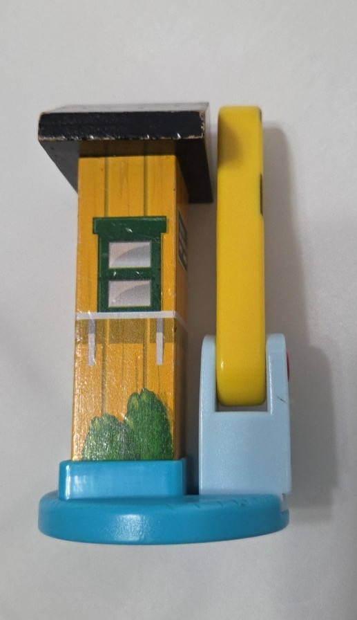 Learning Curve Thomas Train Wooden Trains Ticket Booth