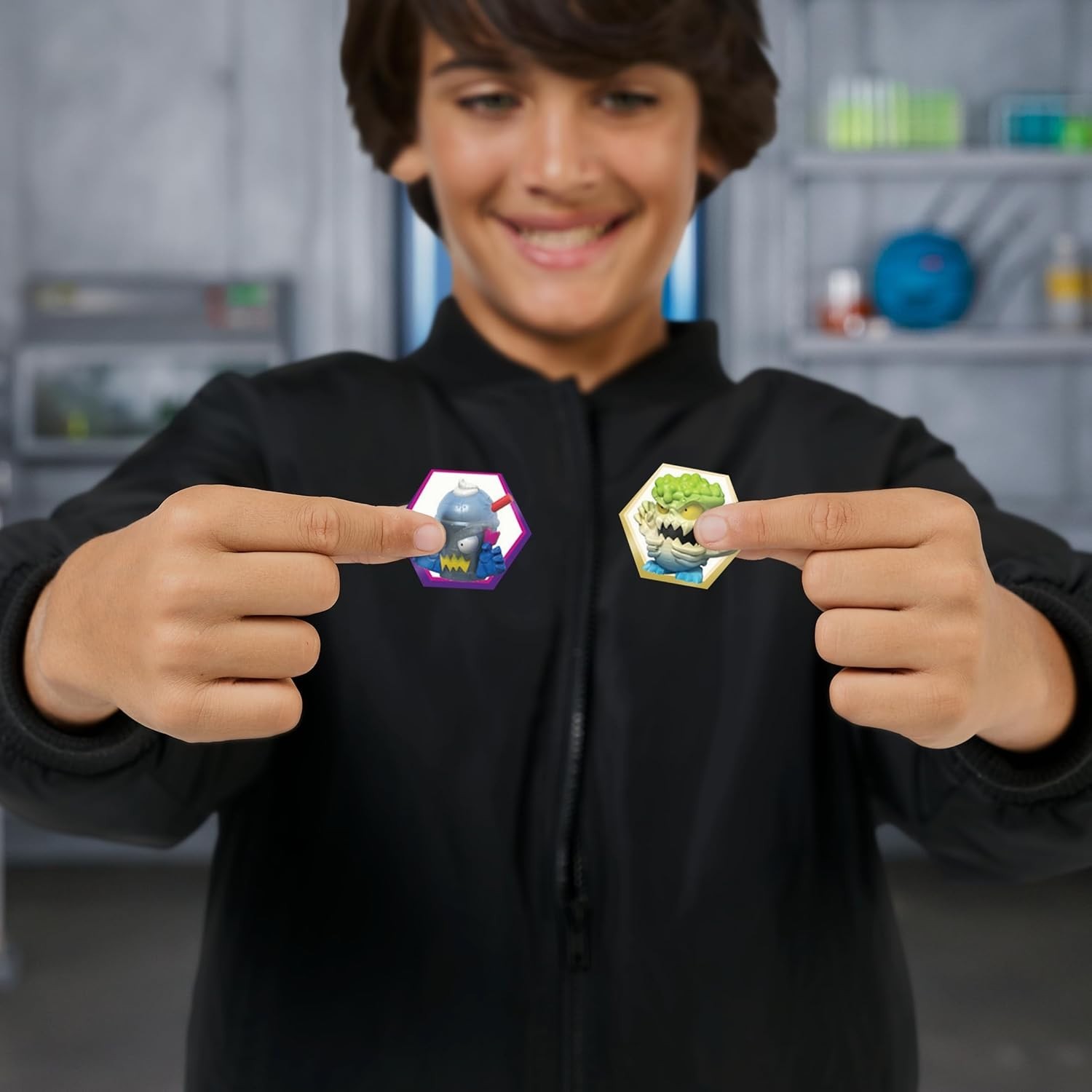 Hyper Fusion Series 3 Lab Pack: 6 Micro Beasts + Special Edition & Stickers