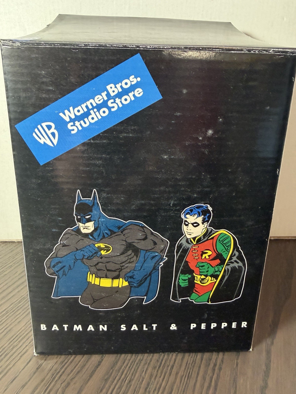 Warner Bros Studio Store Batman Salt & Pepper Shakers (See Photos)