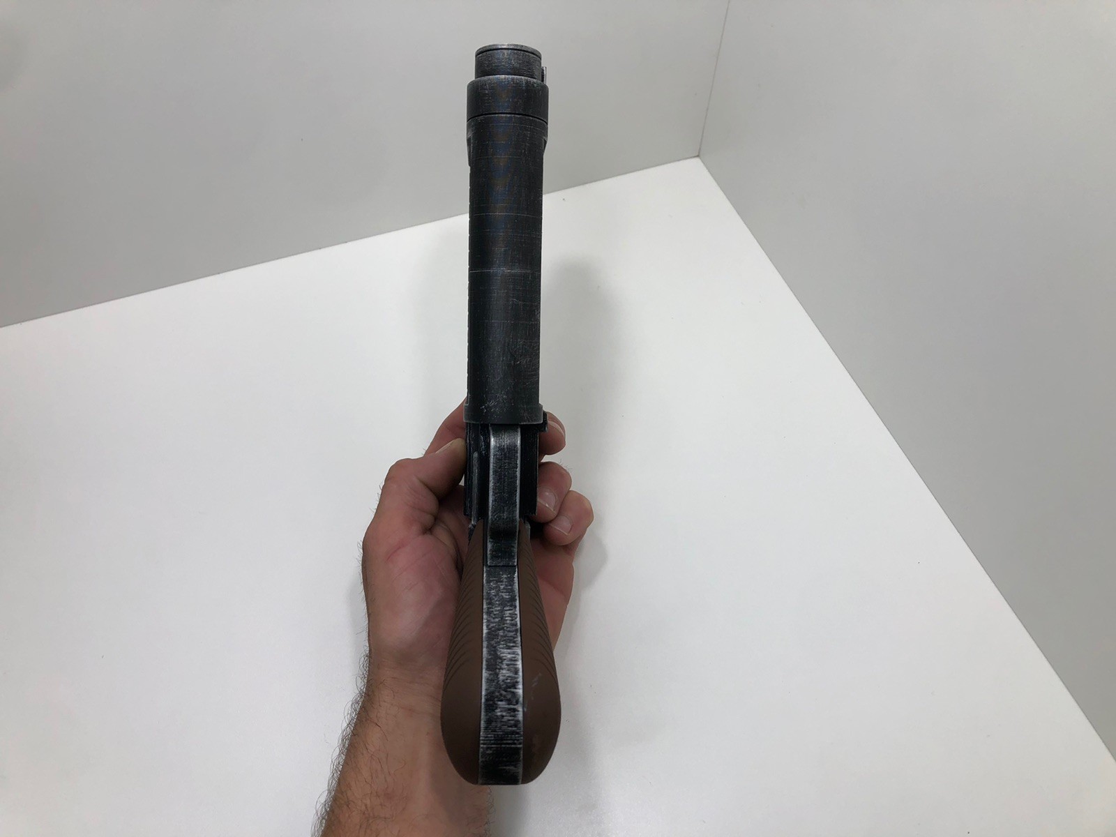 Custom 3D Printed Andor Cassian&rsquo;s MW-20 Bryar Blaster Replica Prop 1:1 (Painted)