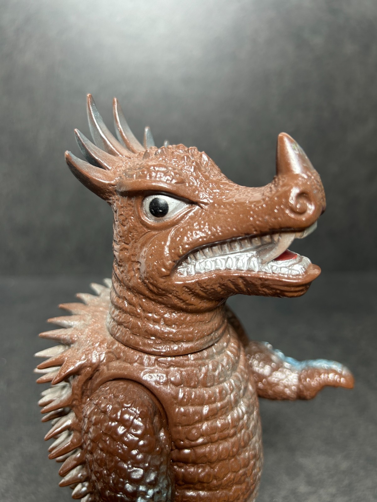 Bullmark 1992 Anguirus Godzilla Sofubi 8.6&Prime; Soft Vinyl Figure