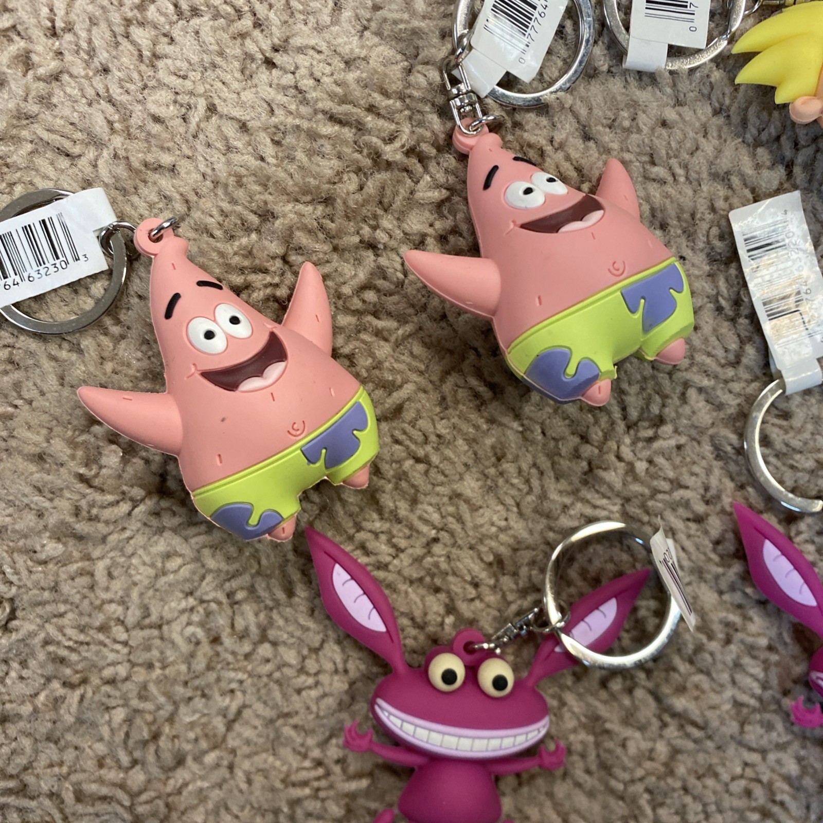 2017 Viacom International Nickelodeon Keychains- Hey, Arnold, Sponge Bob, Raptor