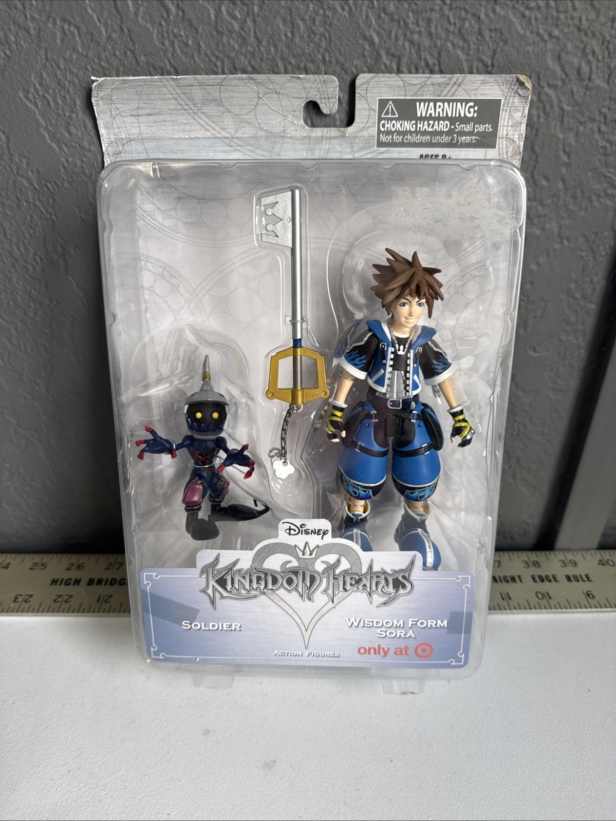 DISNEY KINGDOM HEARTS SOLDIER & WISDOM FORM SORA **NEW EXCLUSIVE**