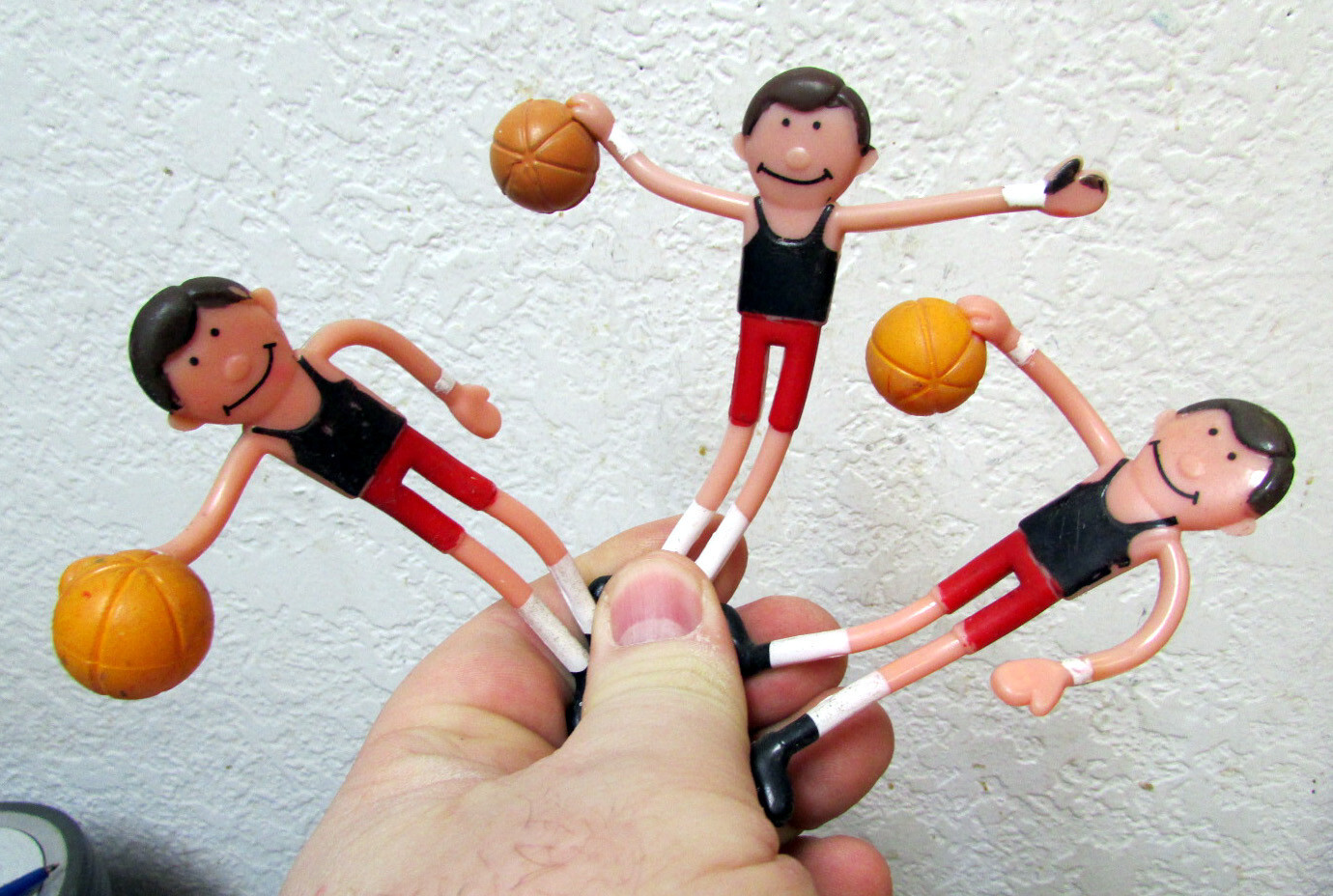 plastic bendable 4 inch figures, 3 basketball players, fun toys for kids