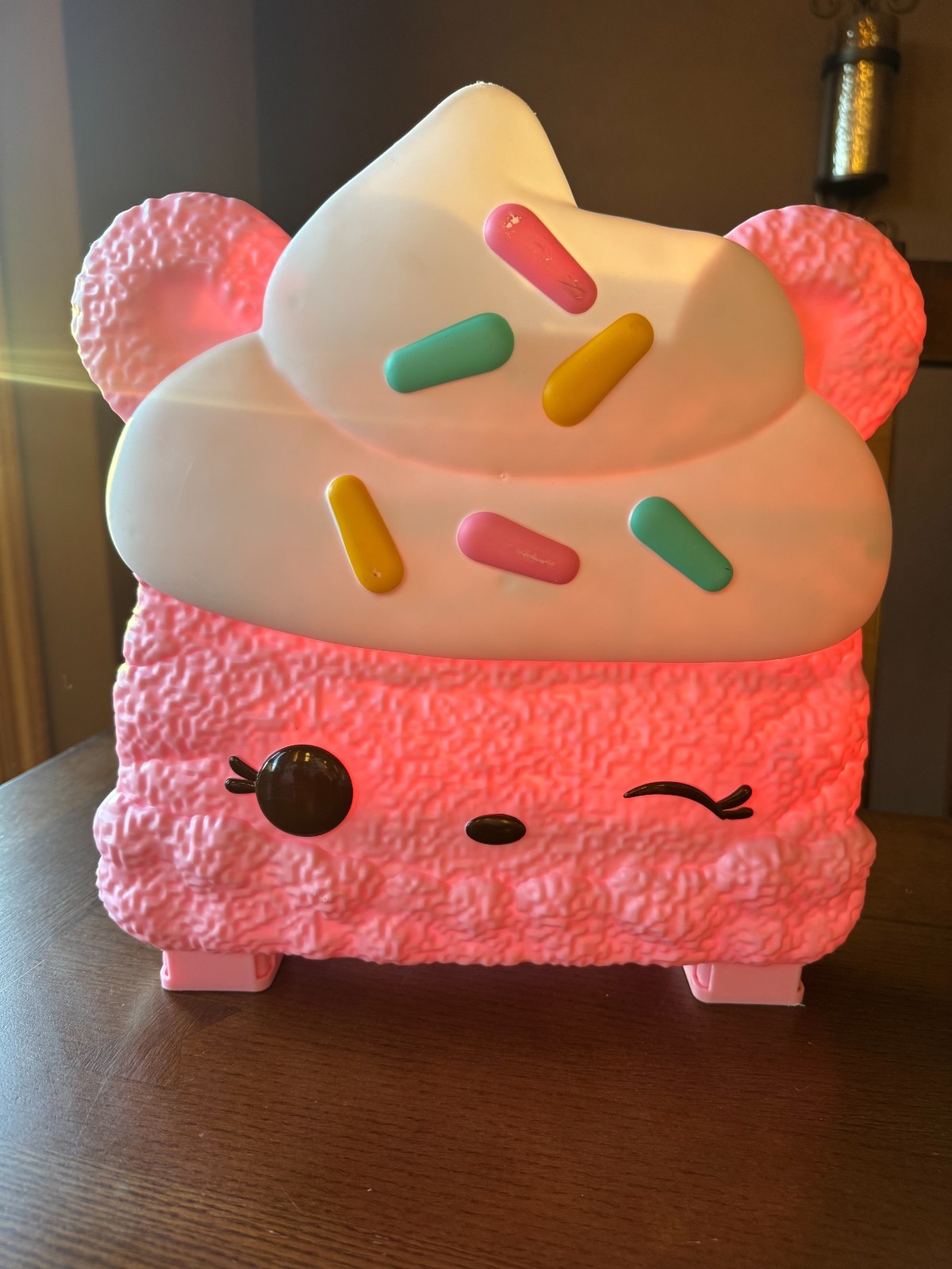 Num Noms Collector Cake Case with Accessories