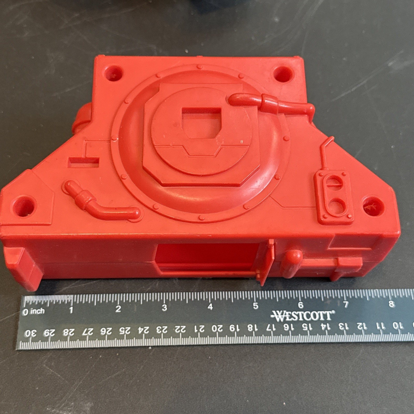 Kenner The Real Ghostbusters Firehouse Main Containment Unit Trap 1984.