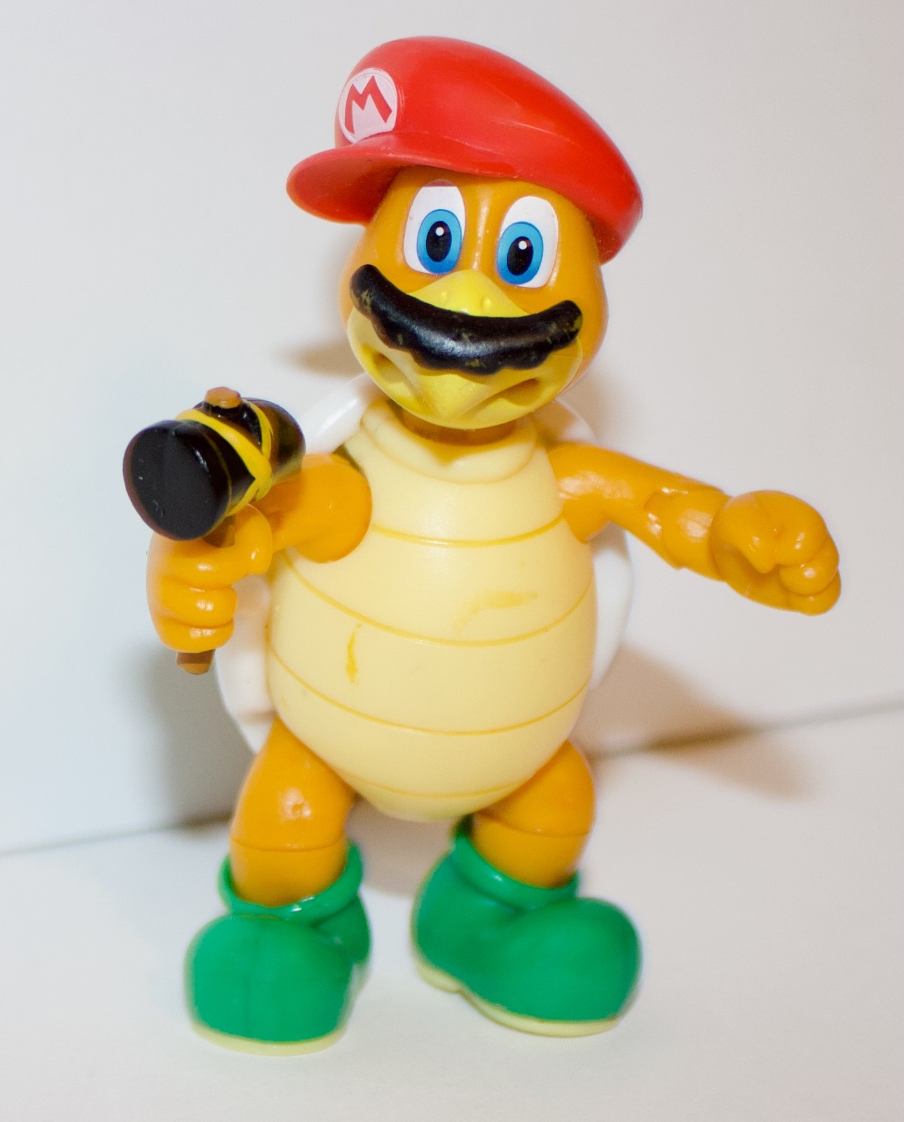 RARE – SUPER MARIO 4&Prime; CAPTURED HAMMER BRO FIGURE WORLD OF NINTENDO JAKKS PACIFIC