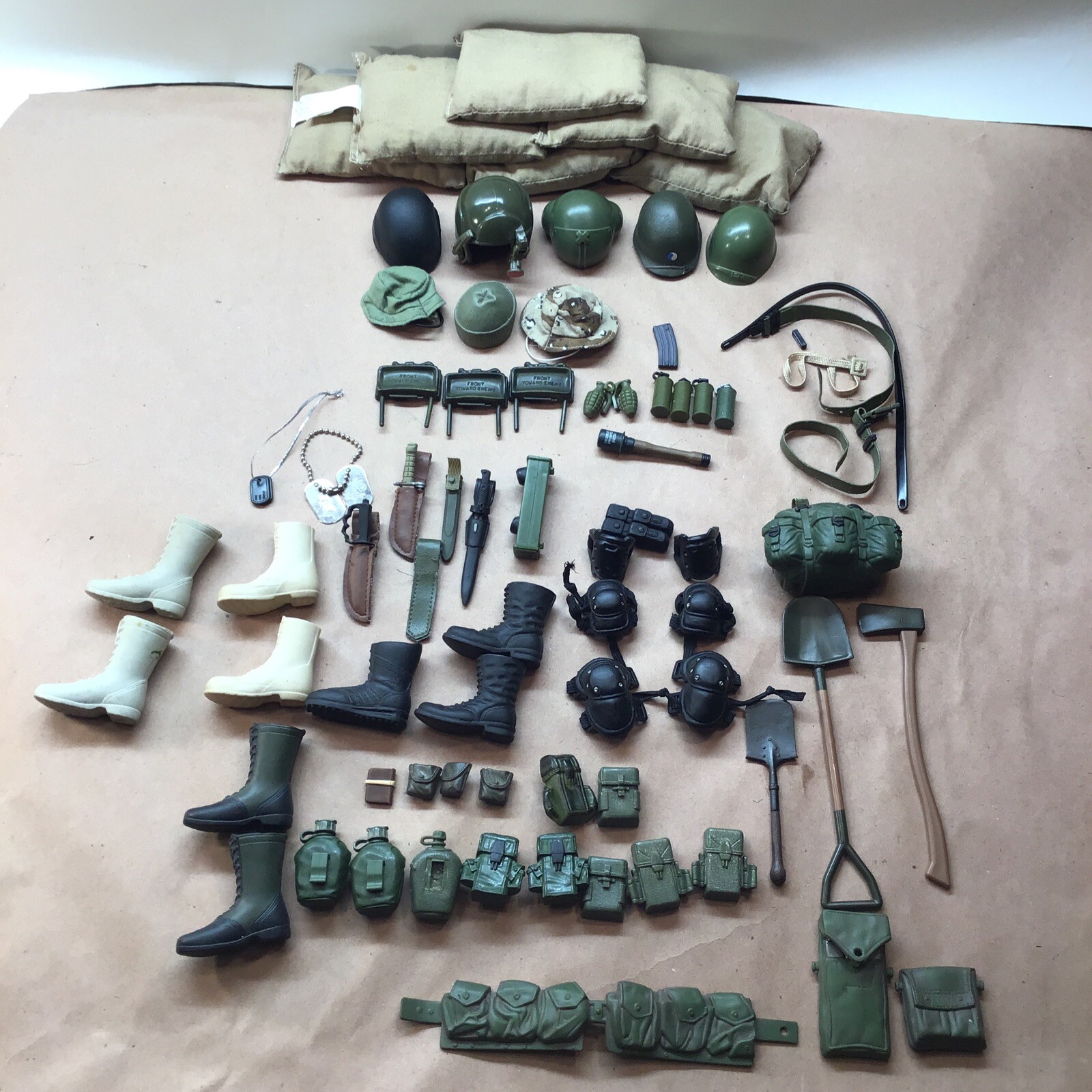 HUGE 21st Century Toys G I JOE 1/6 Ultimate Helmet Knives Grenades Weapons LOT