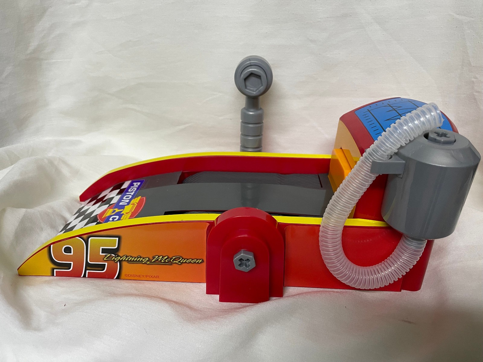 Disney Pixar Cars Lightning McQueen Mechanic Shop & Launcher Tool Playset Toy