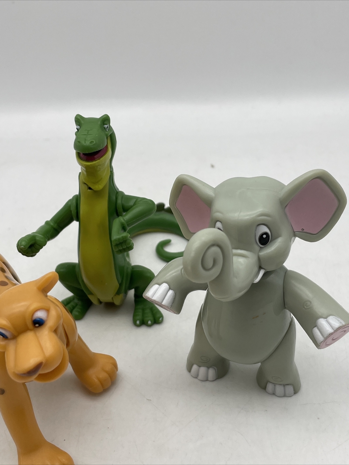 4 RFC Rainforest Cafe Elephant Monkey Iguana Cheetah Toy Animal Figures BPA Free