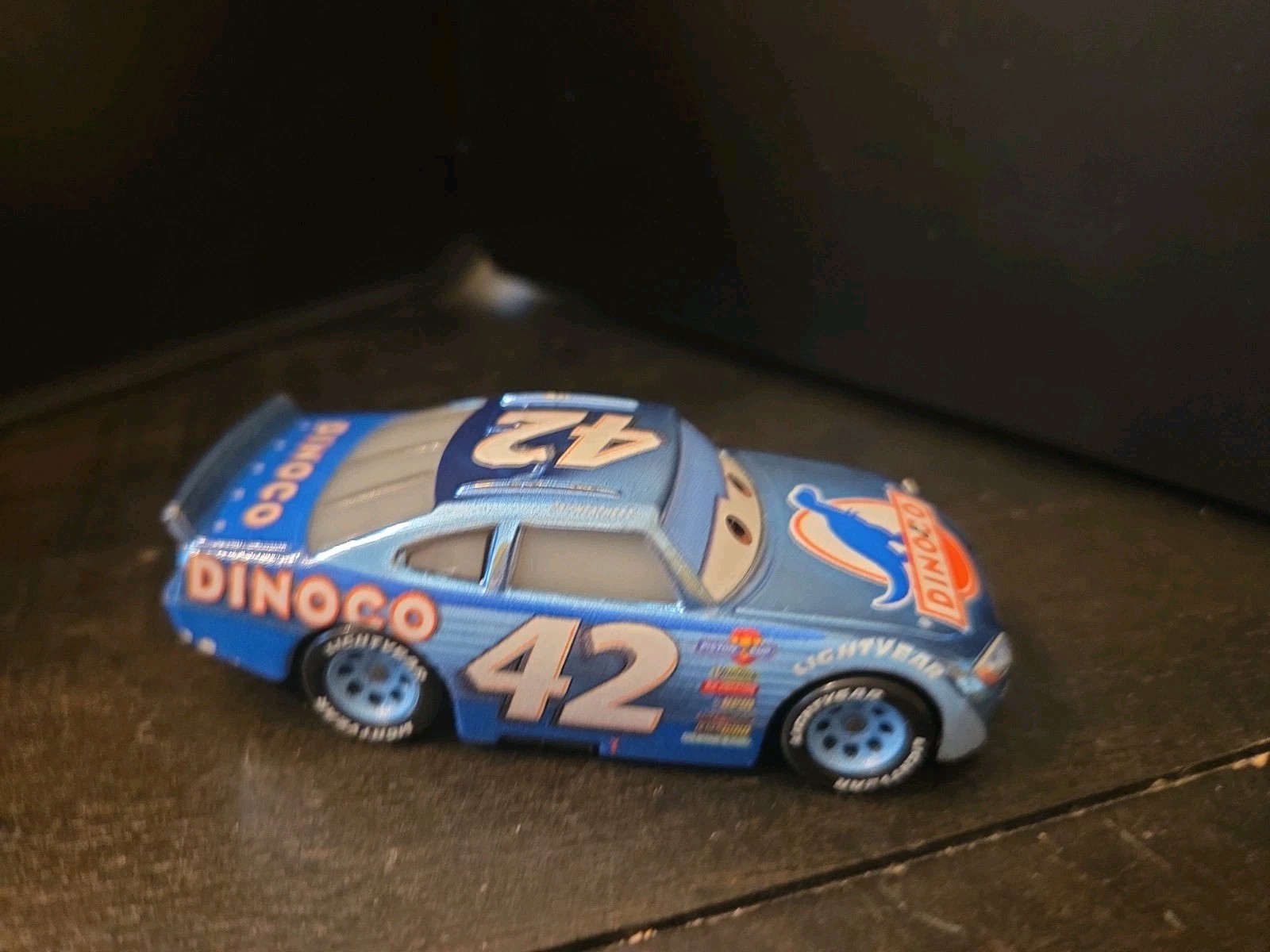 Set Disney Pixar Cars Target Only Rust-Eze McQueen & Metallic Cal Weathers Lot