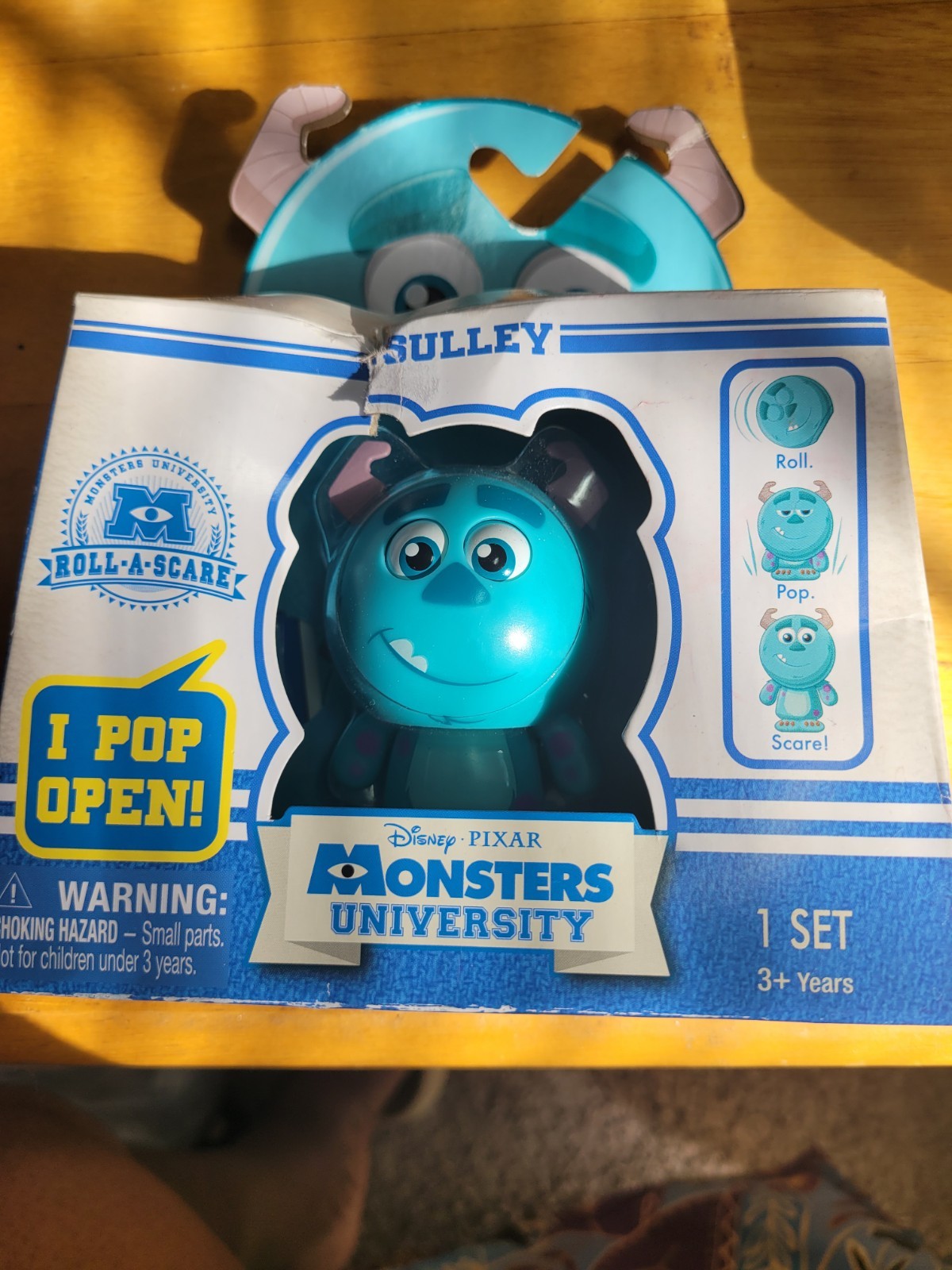 SPIN MASTER DISNEY MONSTERS UNIVERSITY ROLL-A SCARE SULLEY FIG. » In perfect Box »