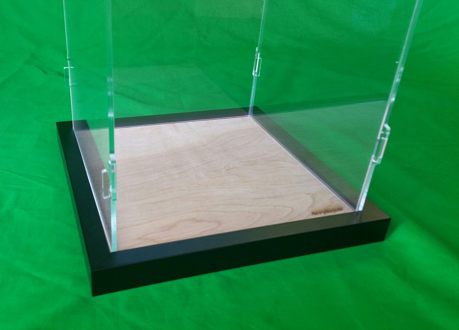 14&Prime;L x 14&Prime;W x 28&Prime;H display case Hot Toy Figures 1/6 Scale, Statue, Doll Dolls