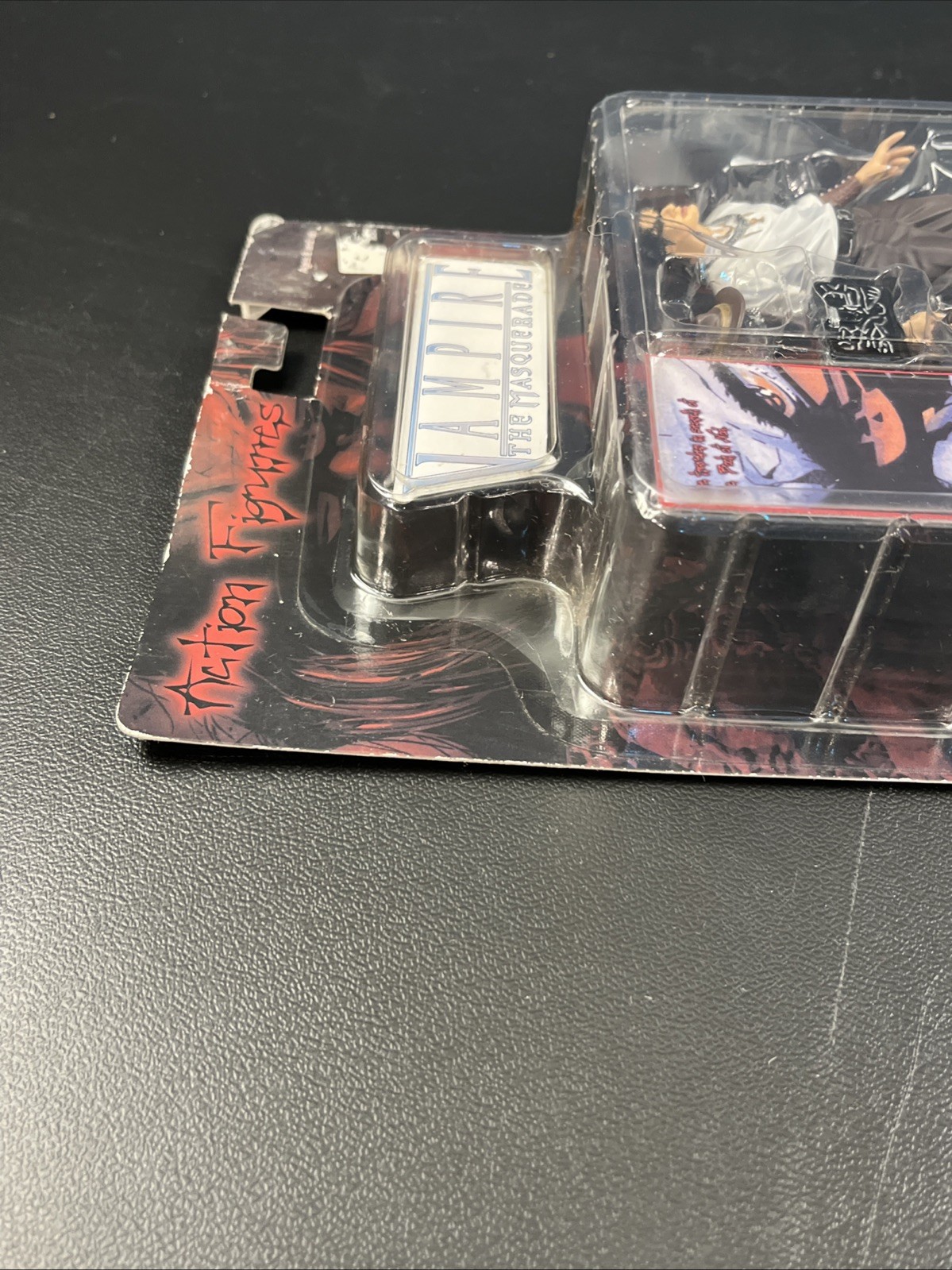Diamond Select 2001: Vampire the Masquerade Action Figure – Beckett