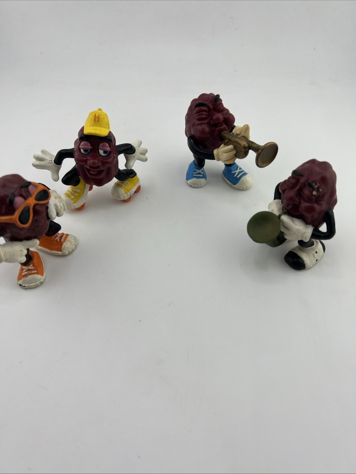 Calrab 1987/1988 California Raisins Figures Toys