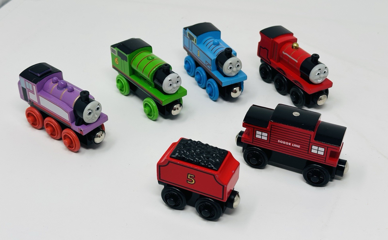 Thomas & Friends Wooden Railway Car Rosie Thomas Lot Of 6 Cars Sodor Zoo Trains