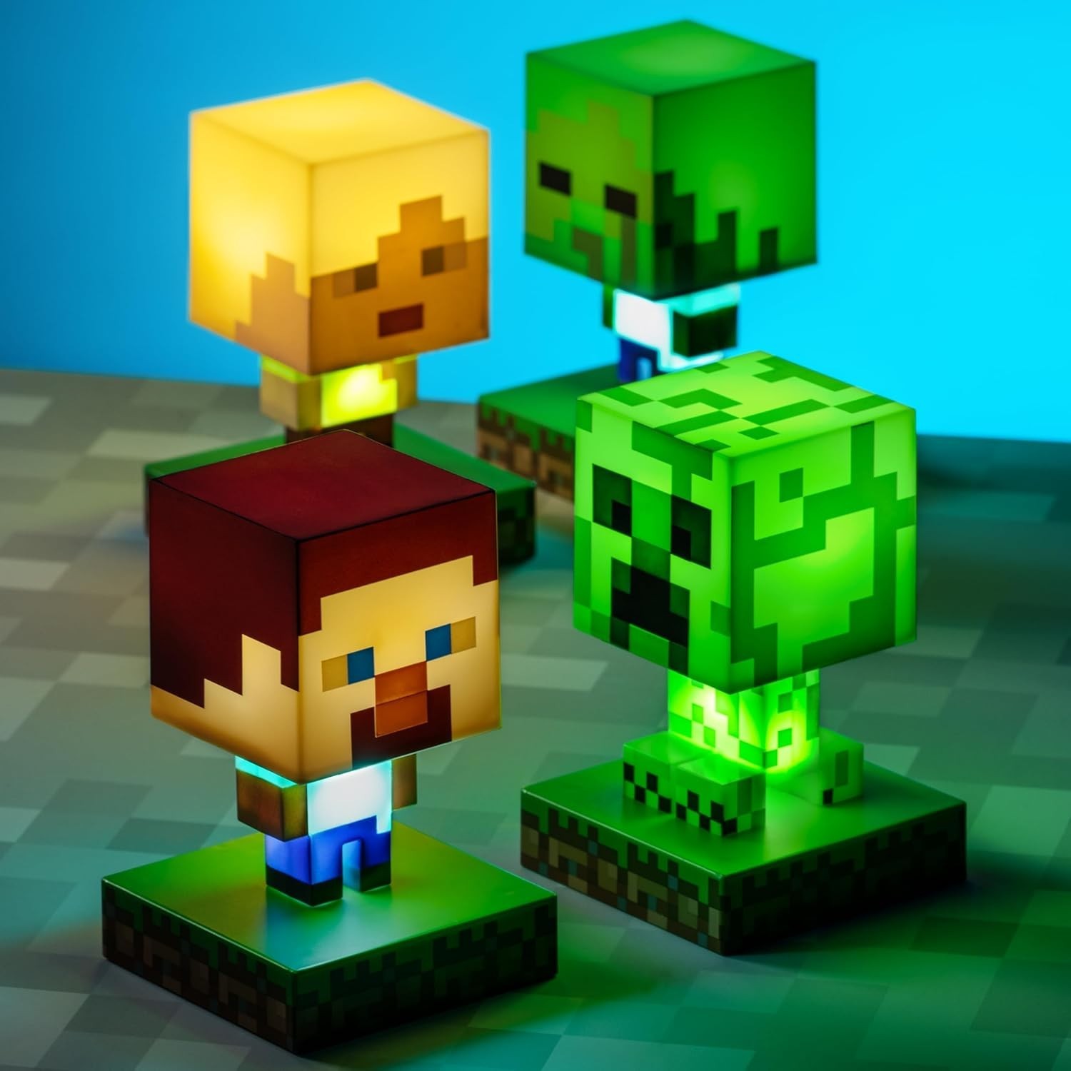 Stylish Minecraft Creeper LED Lamp – 12cm Tall – Perfect for Kids’ Rooms