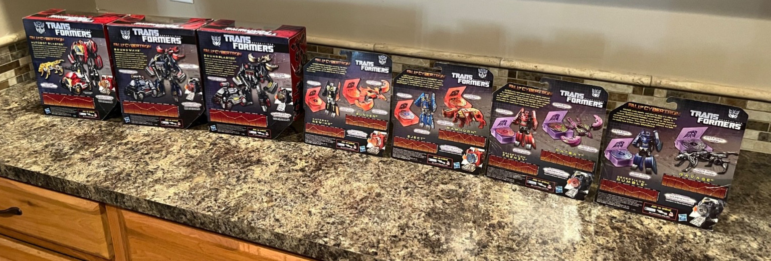 Transformers Generations Fall of Cybertron Lot