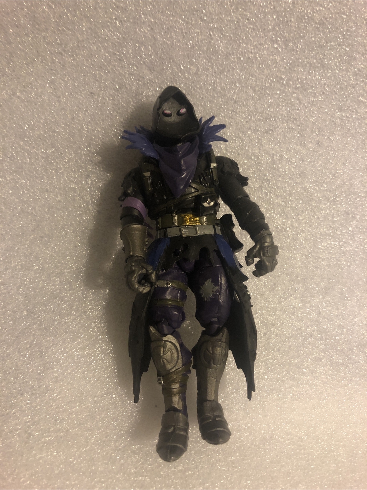 Fortnite RAVEN Solo Mode 4&Prime; Core Action Figure Pack Epic Games loose