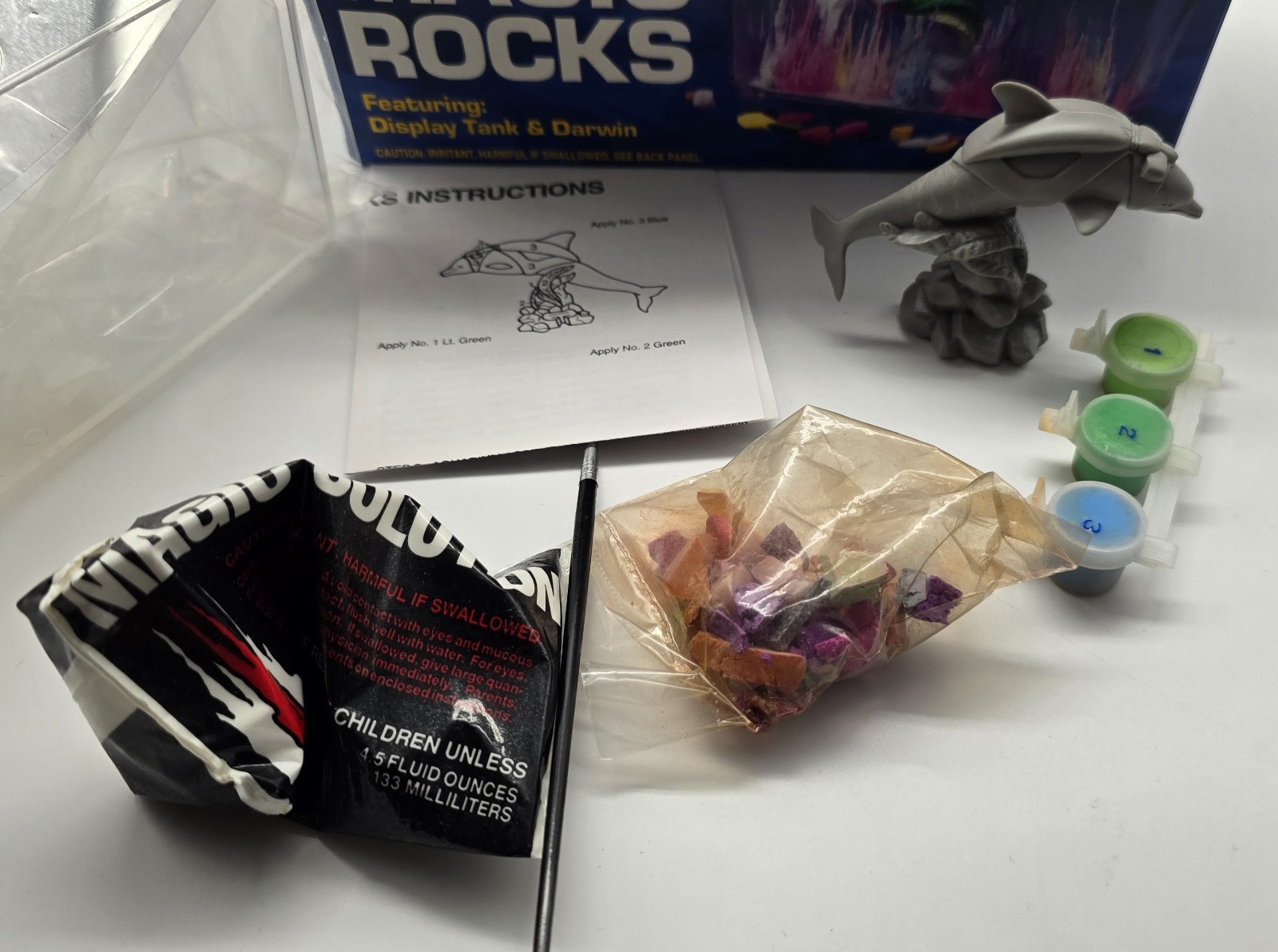 SeaQuest DSV Darwin Dolphin Magic Rocks Model Display Tank Unused Vintage 1993