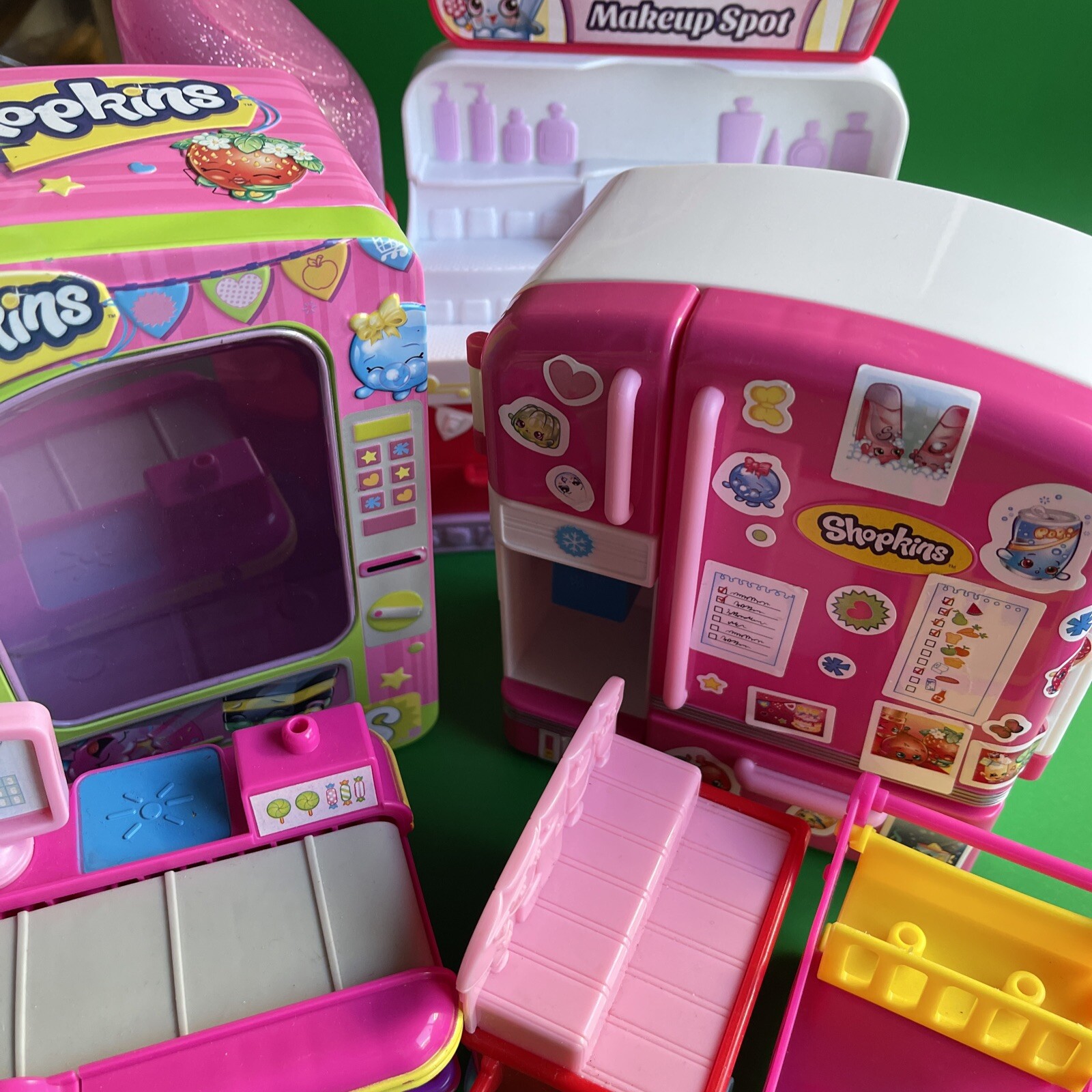 Shopkins Play Set Replacement Parts Lot Incomplete Mix Lot
