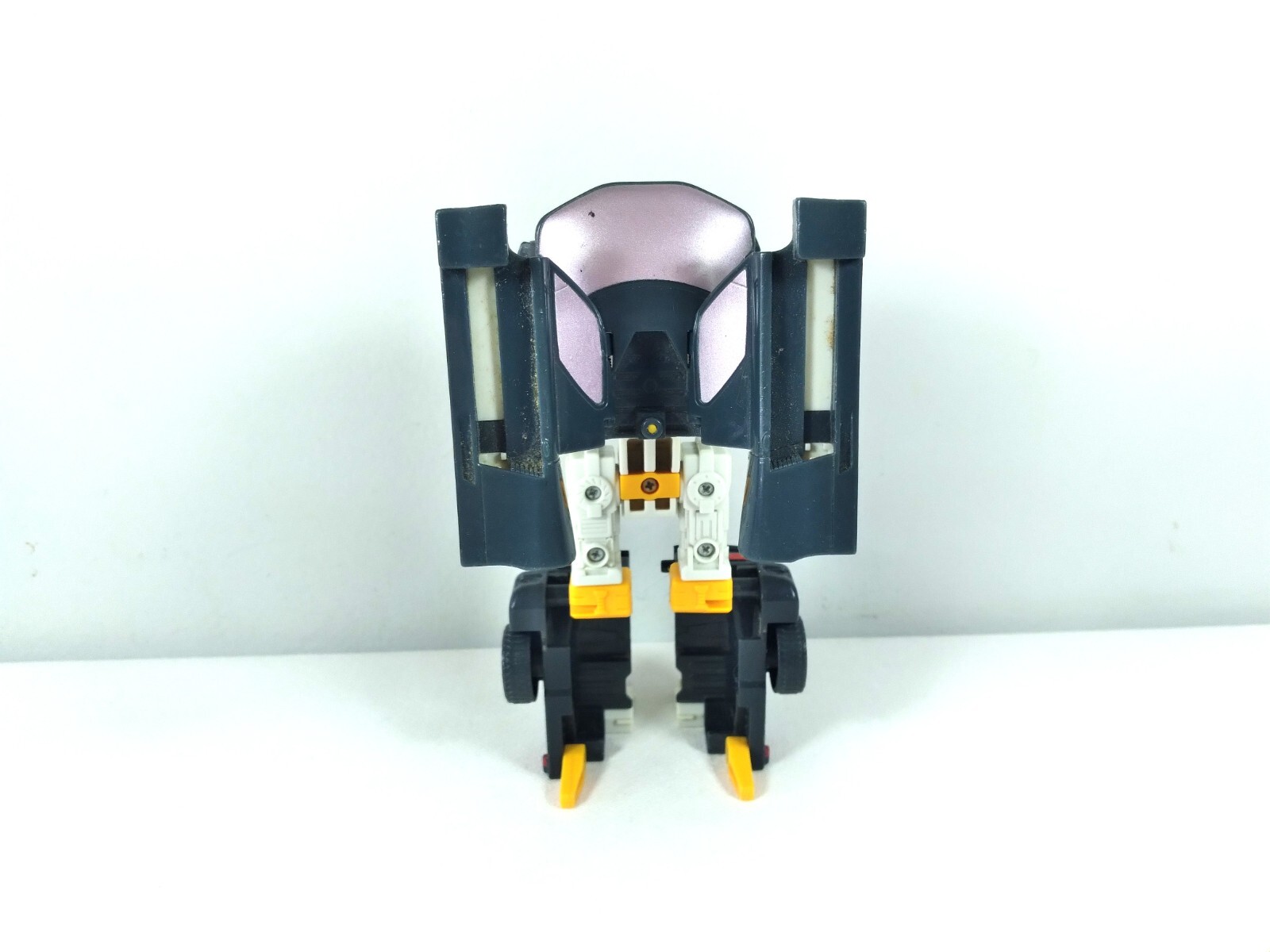 Transformers Armada Super-Cons Wheeljack Action Figure with Wind Sheer