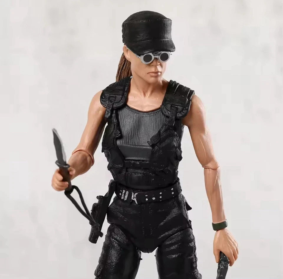 NECA Terminator 2 Judgment Day Sarah Connor Linda Hamilton 7&Prime; Action Figure