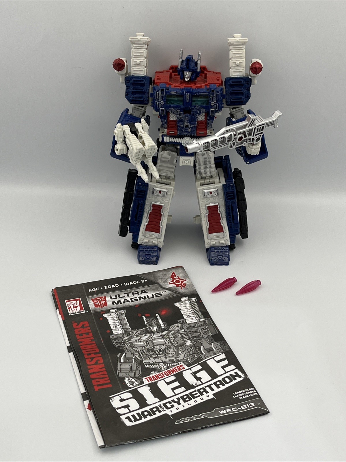 Transformers Ultra Magnus WFC-S13 Siege War For Cybertron Leader Class 2018
