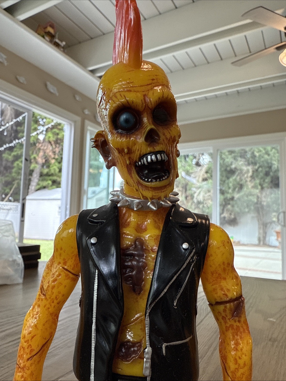 Sofubi Kaiju One Punk Soft Vinyl Medicom Designer Art Toy ￼