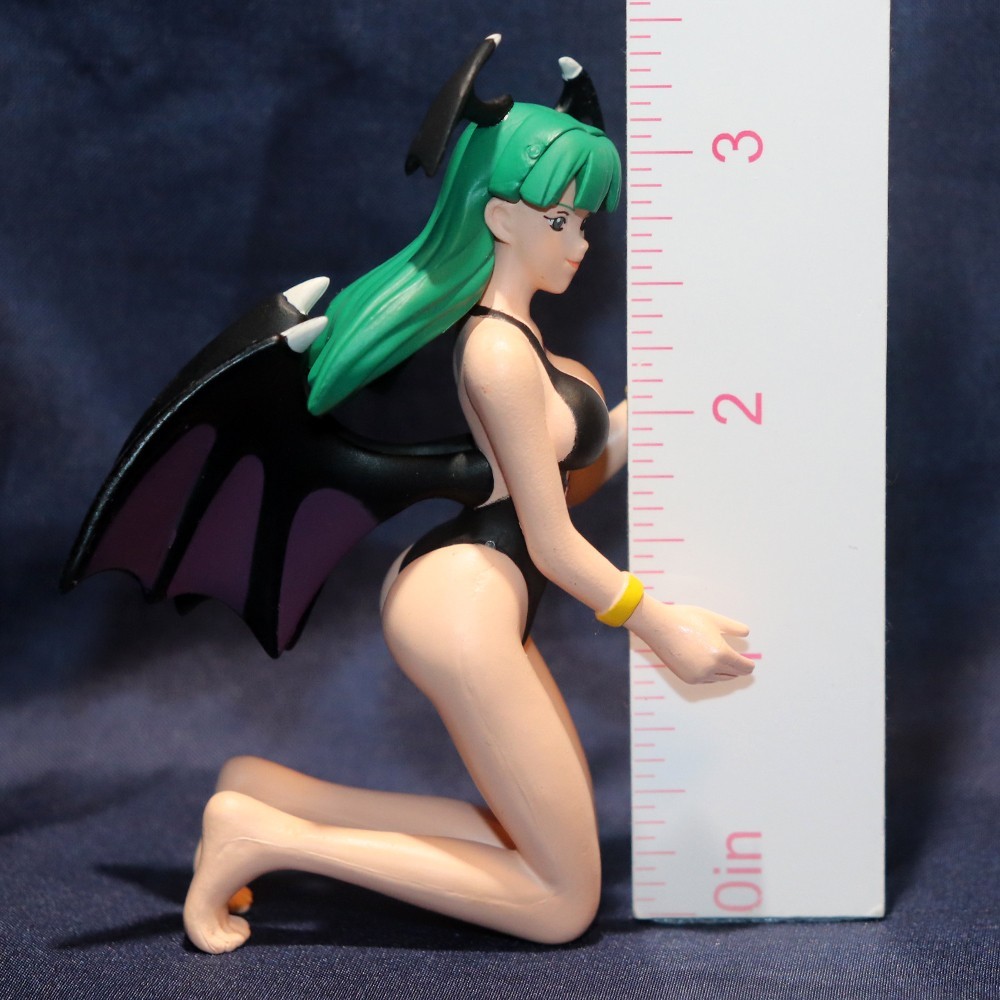 CAPCOM Summer Paradice Figure Morrigan + Lilith A Darkstalkers Banpresto 2001