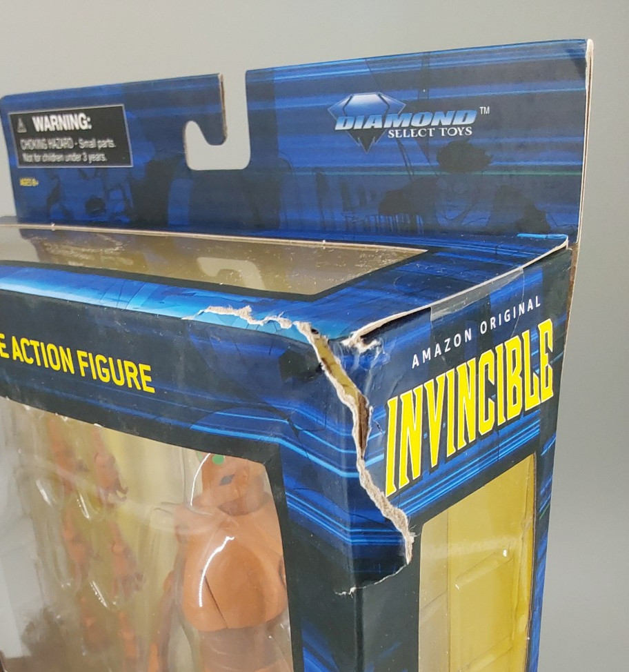 Robot Deluxe Action Figure Invincible Amazon Diamond Select 2022 *DAMAGED BOX*