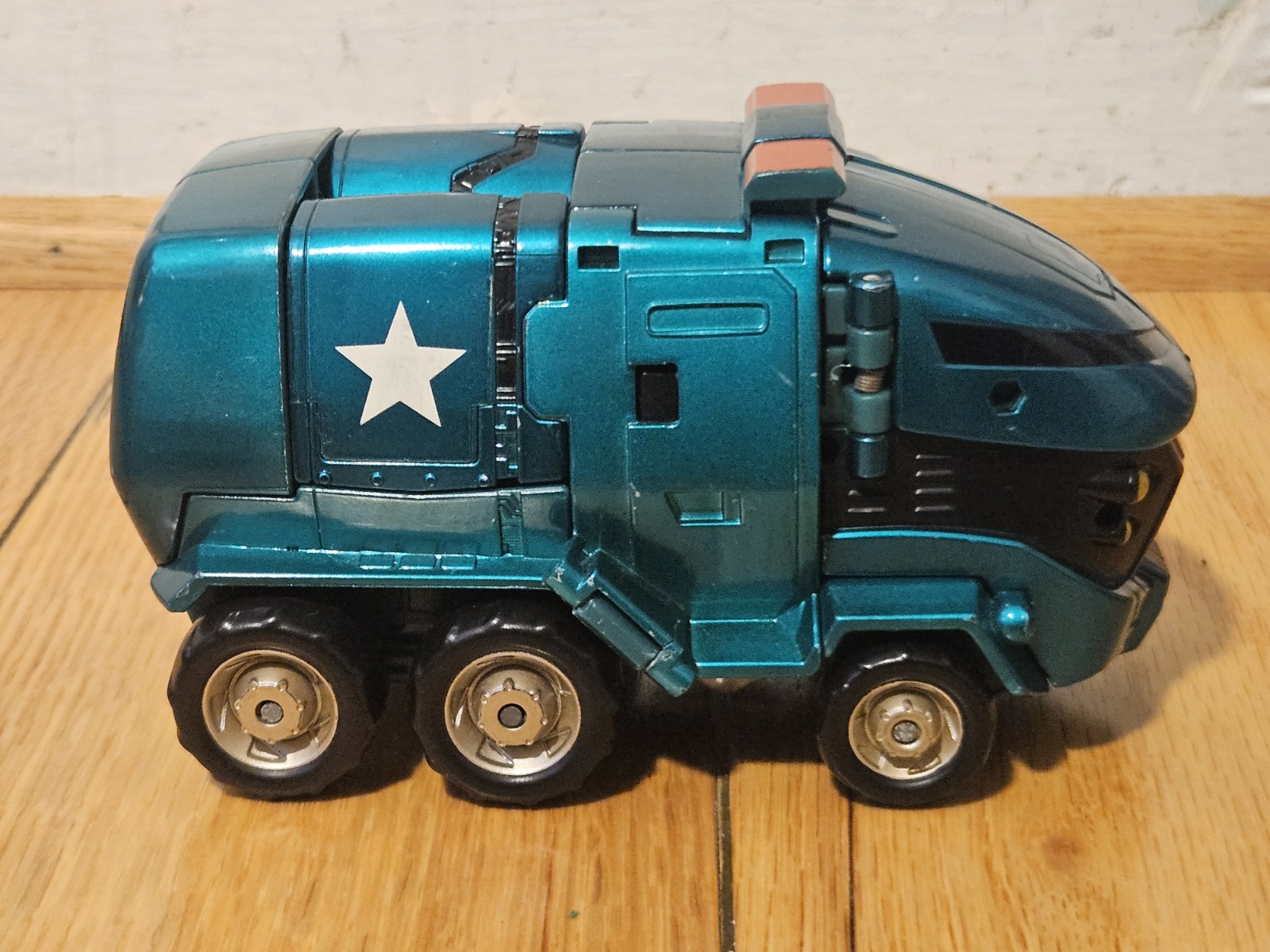 Transformers Animated Bulkhead TA-03 TakaraTomy Ironhide Japan Import COMPLETE