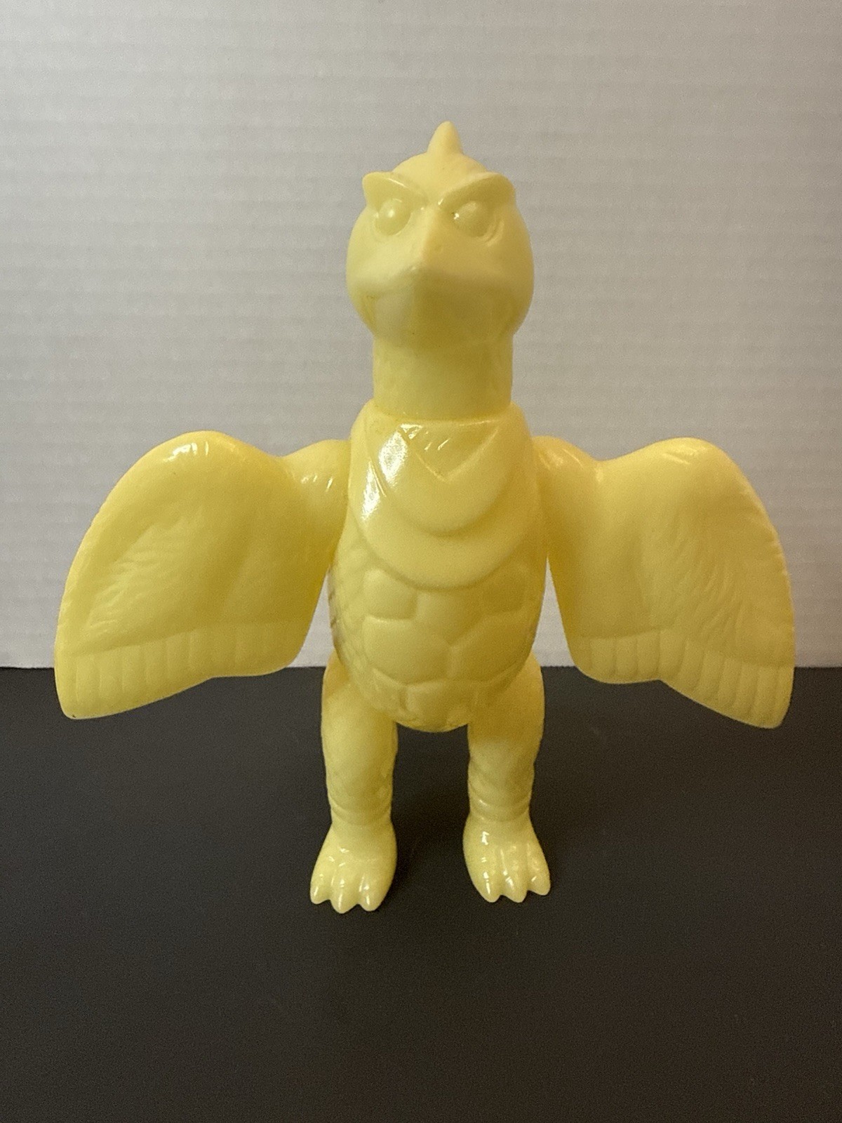 M1GO Litra Ritora GID Glow Blank Yellow Sofubi Kaiju Vinyl Figure Ultraman M1号