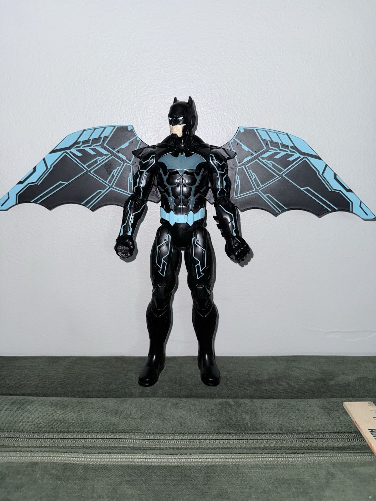 Batman Bat Tech 12&Prime; DC Adjustable Action Figure Expanding Wings Black Blue DCU