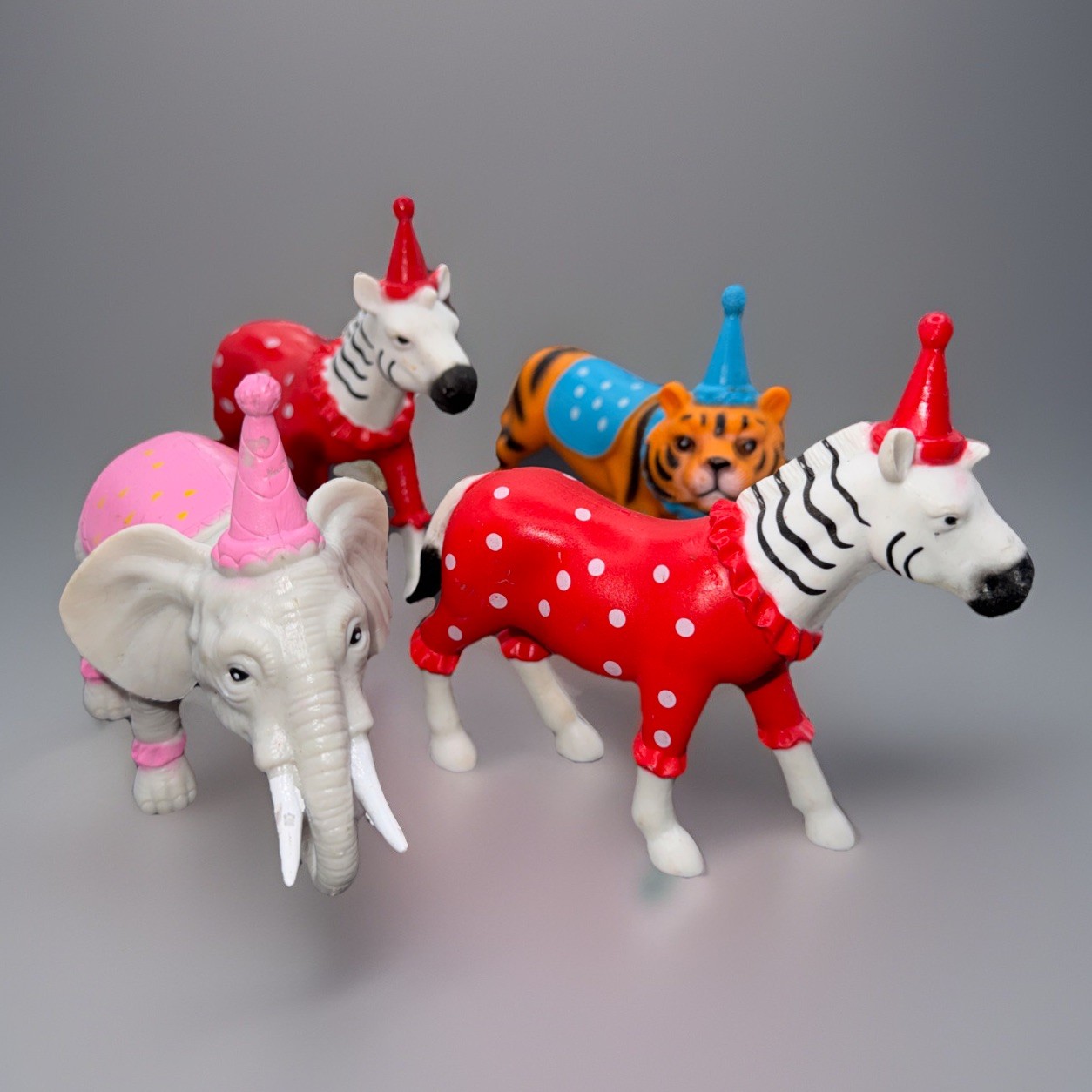 Ankyo Zoo Party Animals Playset Of 4 Cake Topper 2 Zebras, 1 Tiger, 1 Elephant
