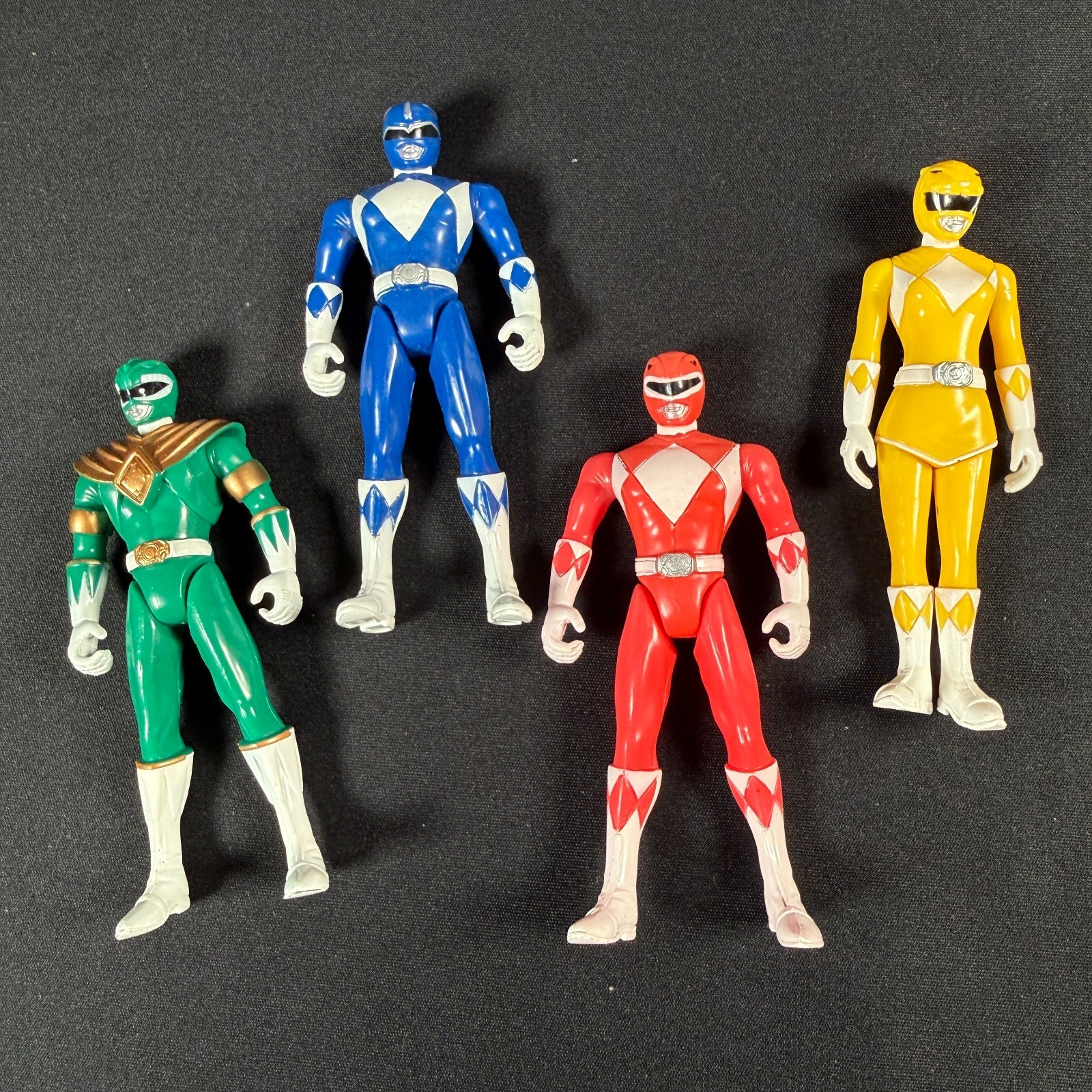Power Rangers Mighty Morphin Yellow, Red, Green, Blue 4&Prime; Figures 2009 BANDAI
