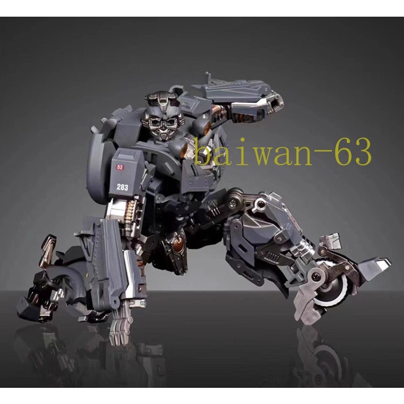 BMB TW-01 Deformabl Robot Bumblebee WWII Autobot Action Figure Toys In Stock