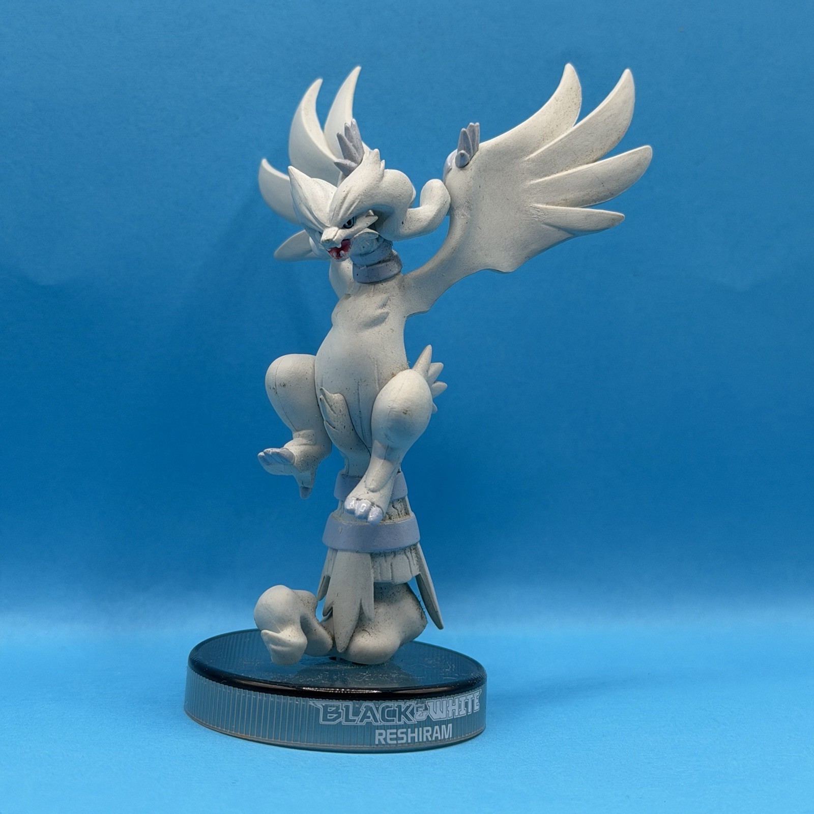 ZEKROM & RESHIRAM Figures 2011 Nintendo Pokemon TCG Black & White With BASE
