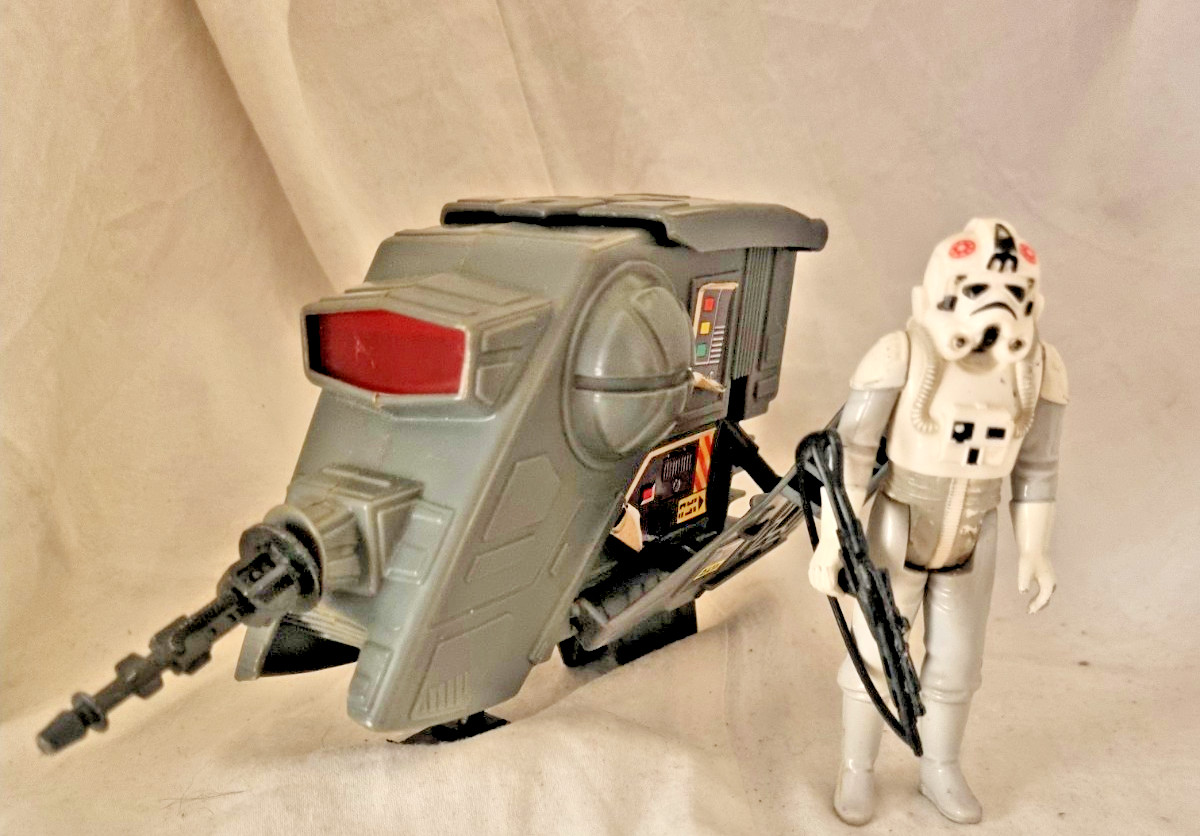 Star Wars 1982 INT-4 Interceptor Mini-Rig From Kenner ESB + Figure