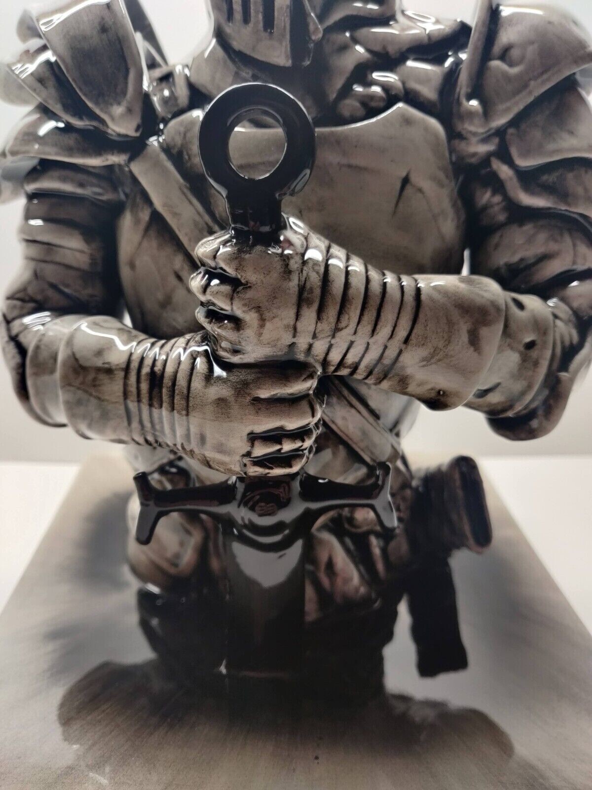 MIGHTY JAXX The Knight (HELL CHAMBER) BY ROB BOWYER Limited Statue IN STOCK