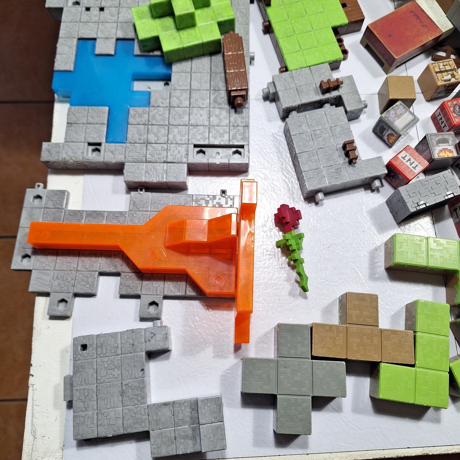 Large Lot Minecraft Figures & Stop Motion Movie Creator 70+ Pieces