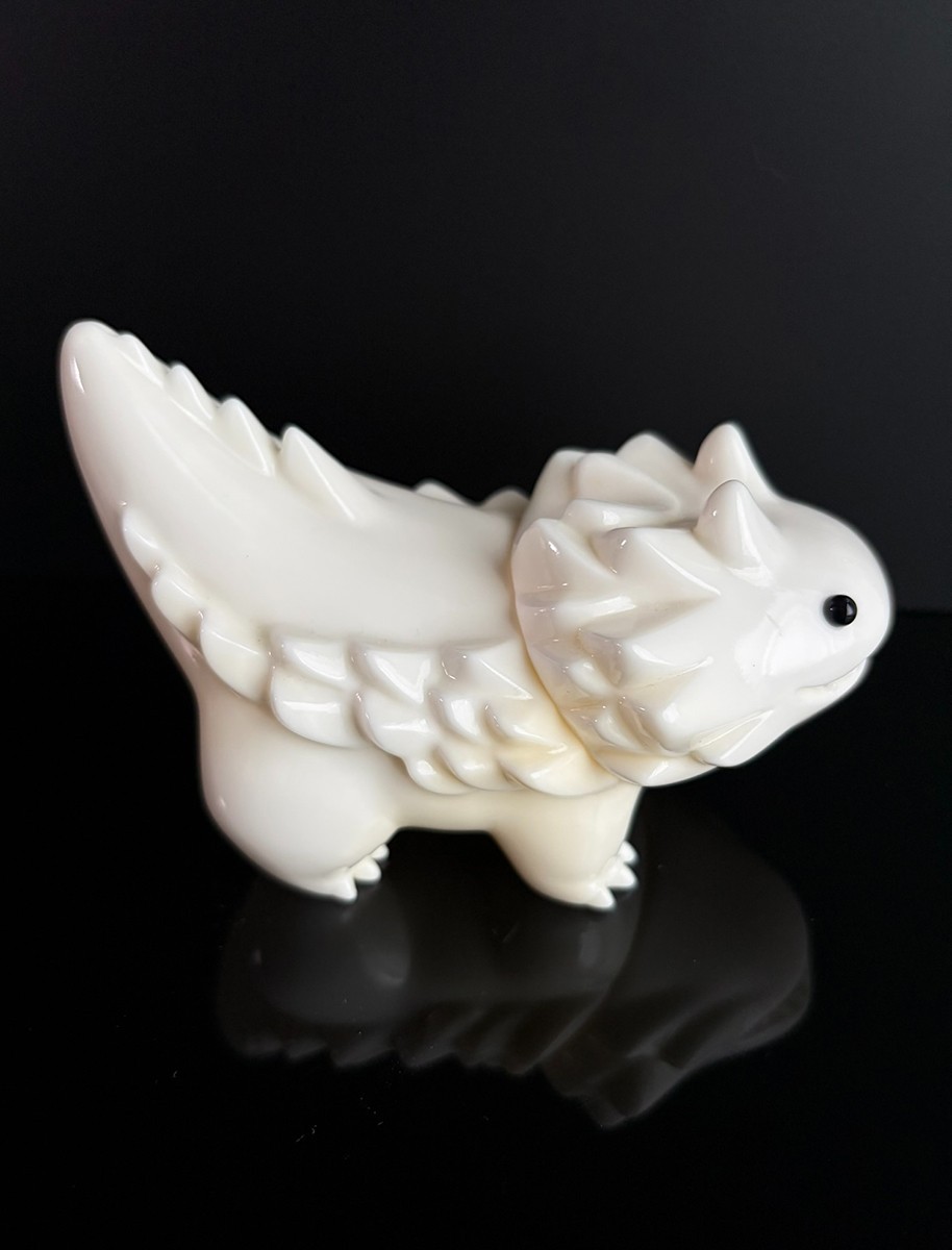 All White Seedlas Brother Shoko Nakazawa Vinyl Sofubi Toy