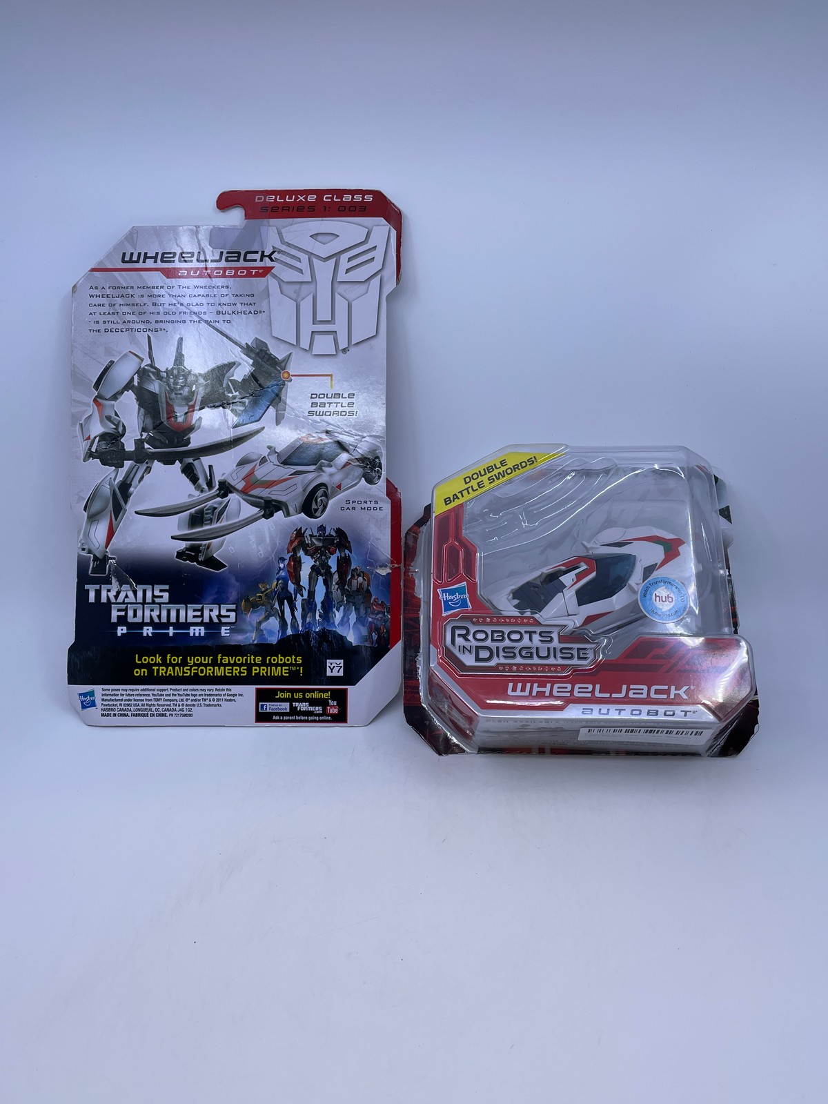 Transformers Prime Robots in Disguise Deluxe Class Autobot Wheeljack