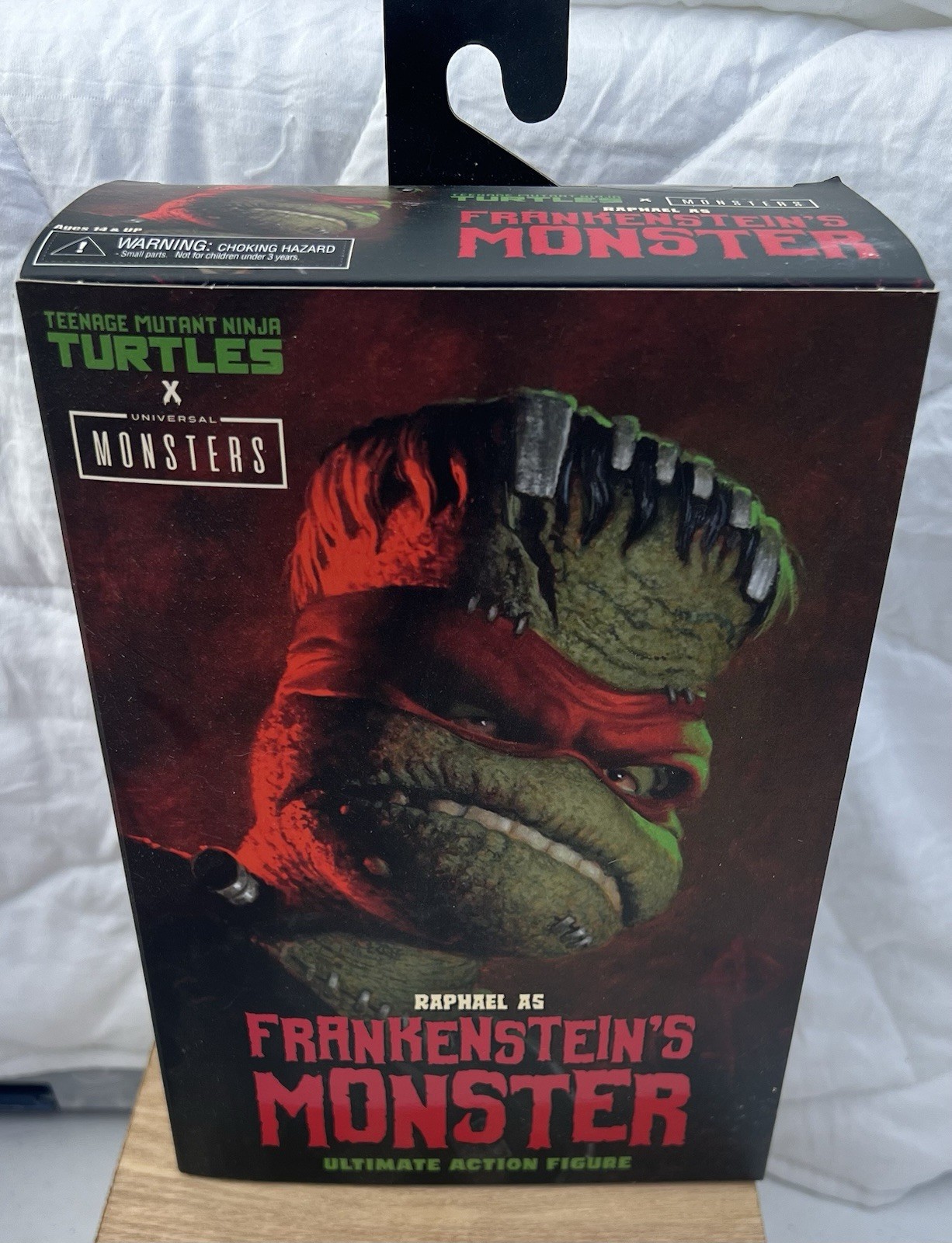 NECA 54188 Action Figure – Green/Gray