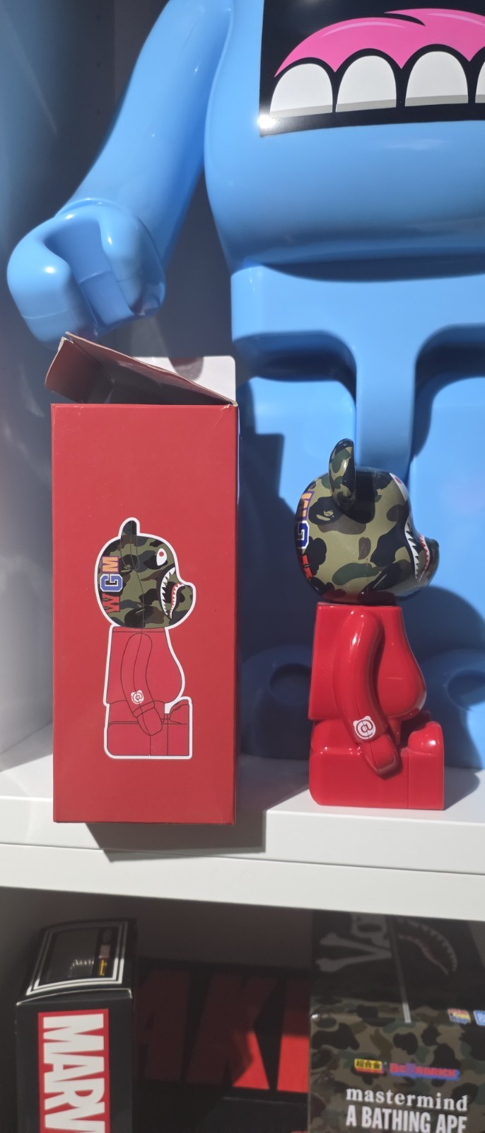 BE@RBRICK × BAPE(R) FRAGRANCE DIFFUSER RED Elegant Soap 150mm Shark Hoodie