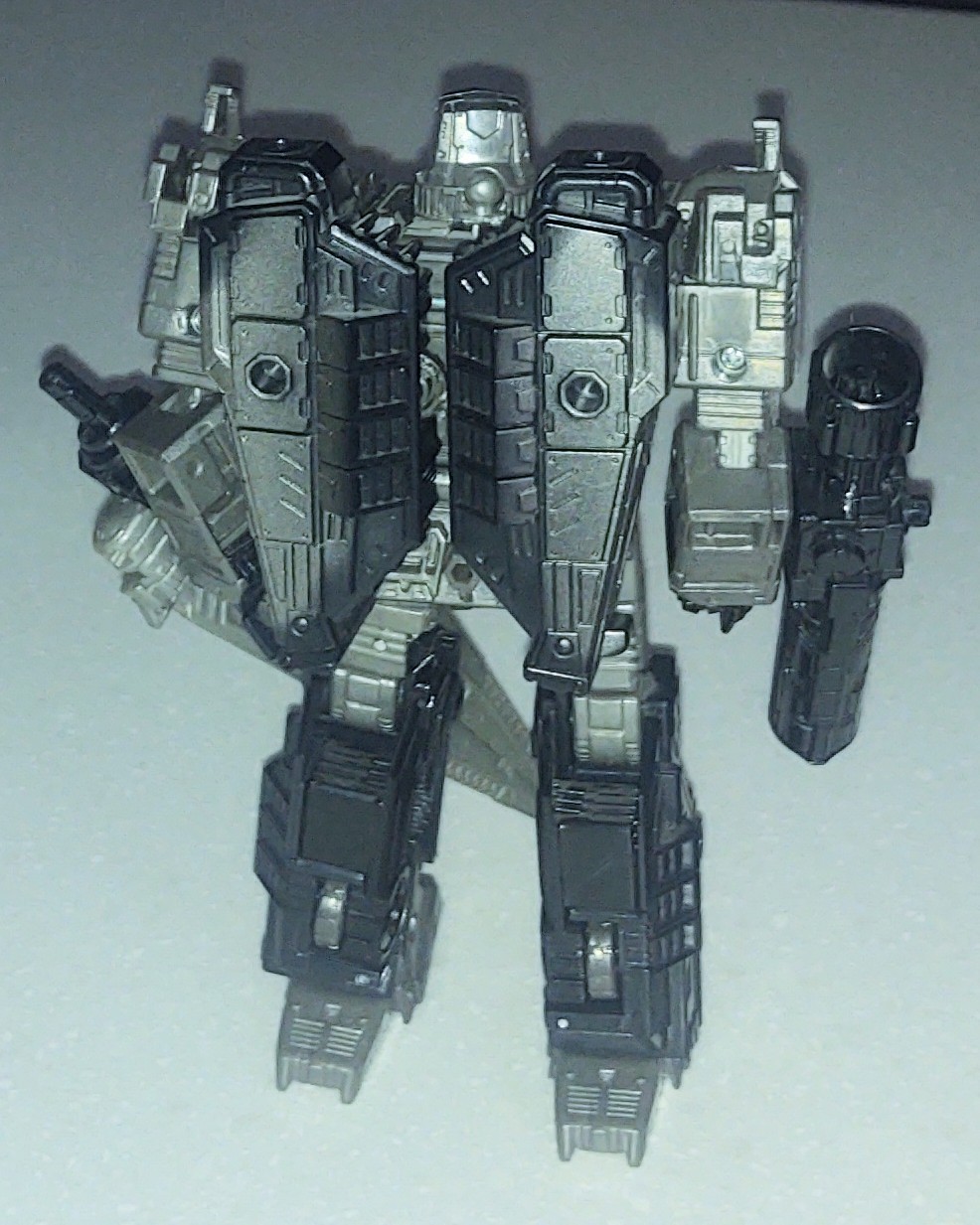 Transformers Netflix War For Cybertron MEGATRON Figure WFC generations
