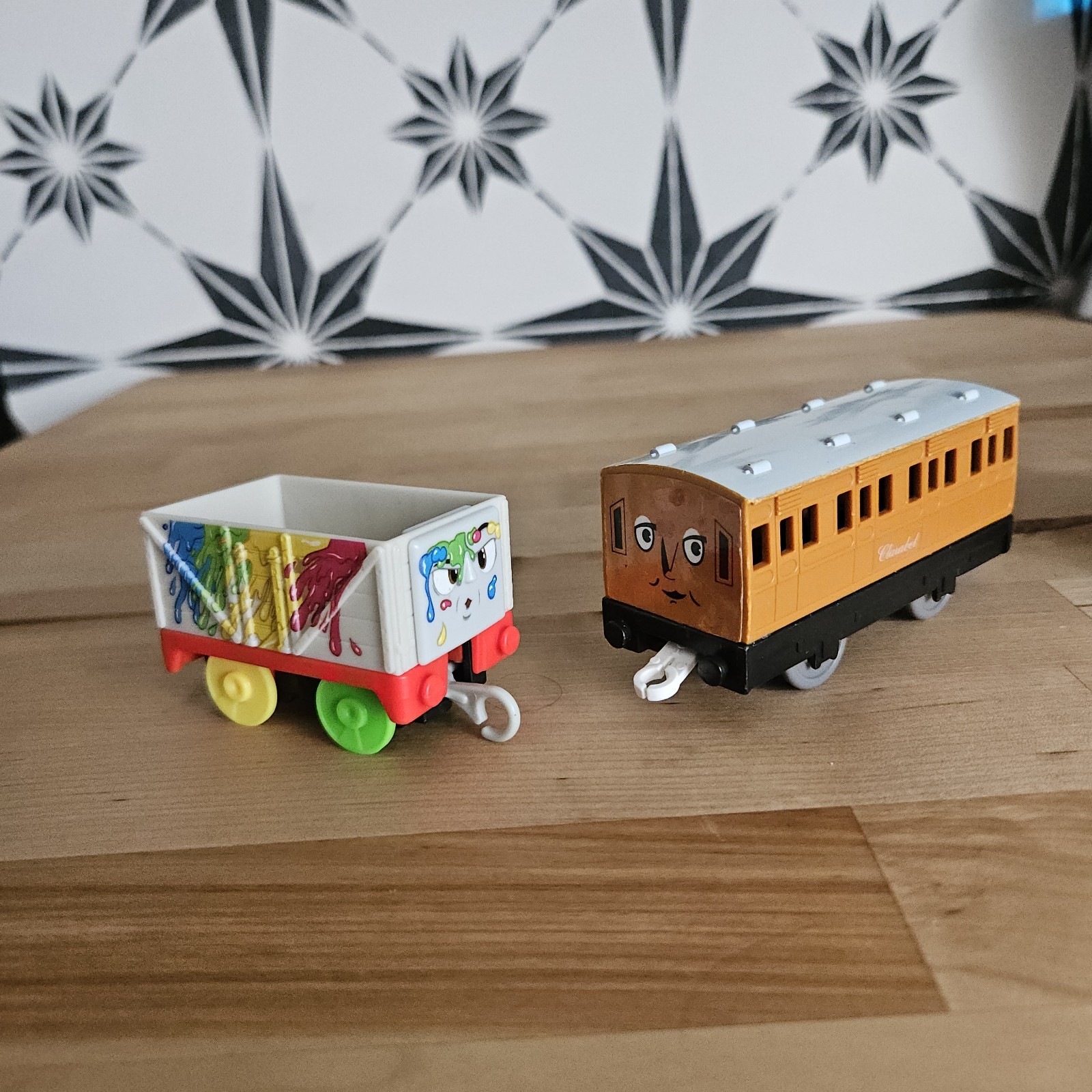 Thomas Friends Clarabel Train Car & Paint Cargo Car Toy Set